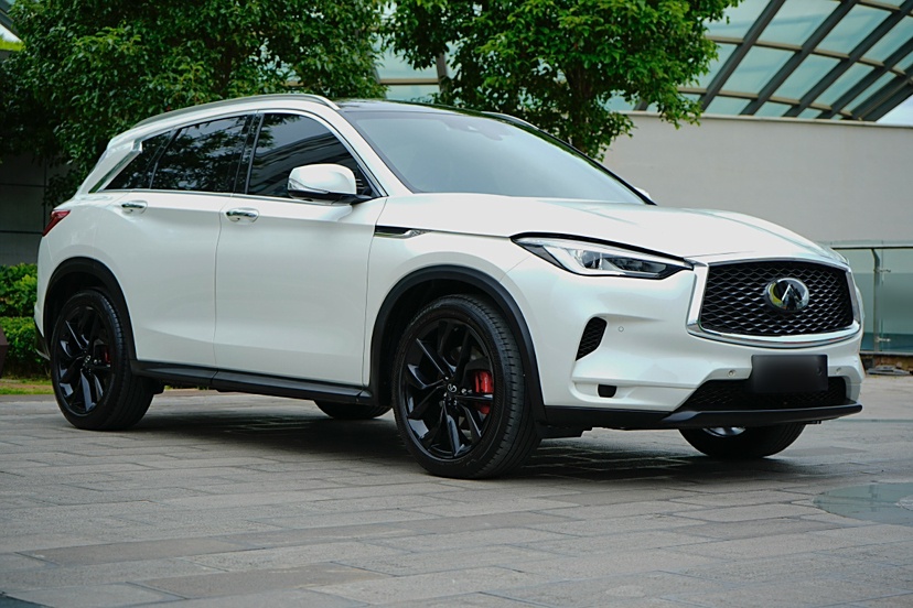Infiniti QX50 2022 thumb 3