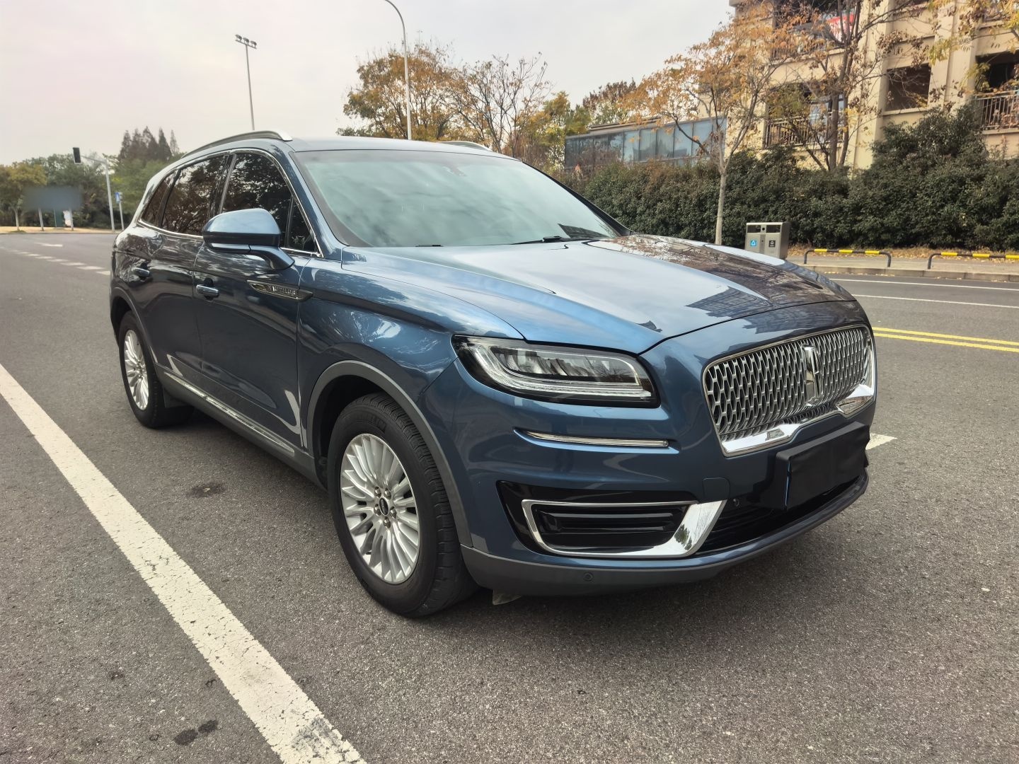 Lincoln Navigator 2019 thumb 3