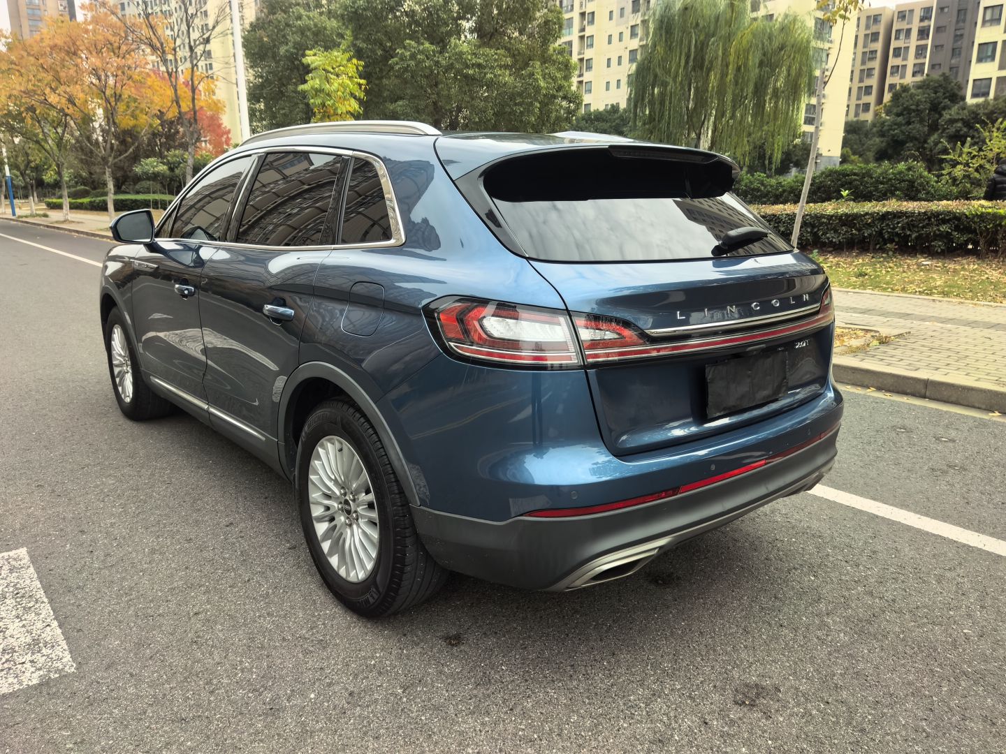 Lincoln Navigator 2019 thumb 4