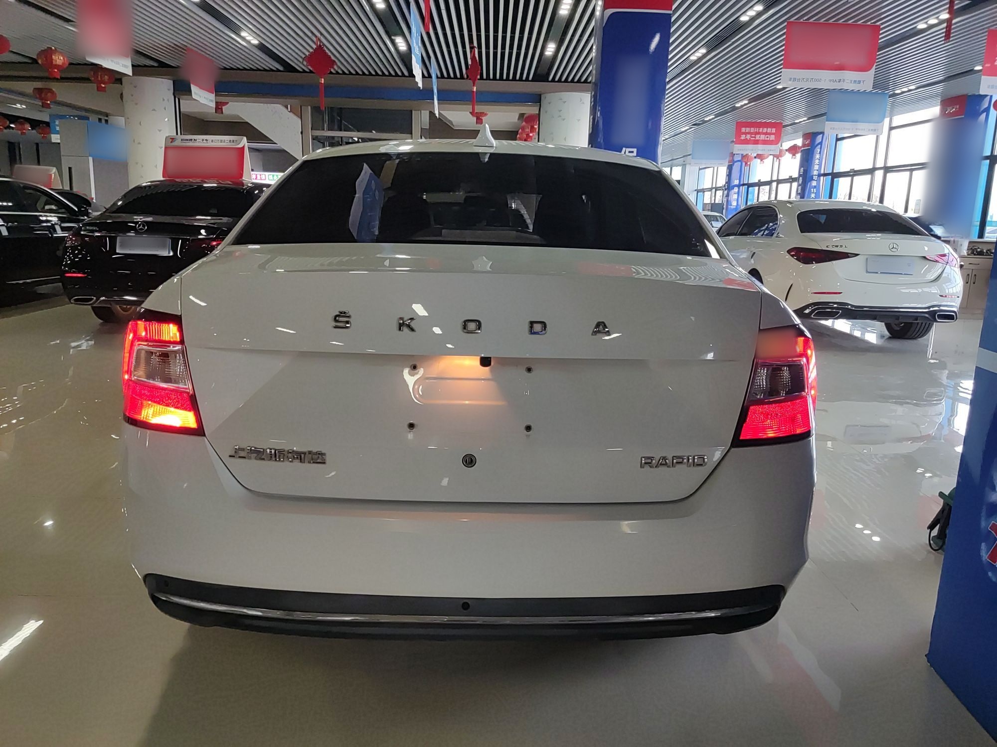 Skoda Rapid 2019 thumb 5