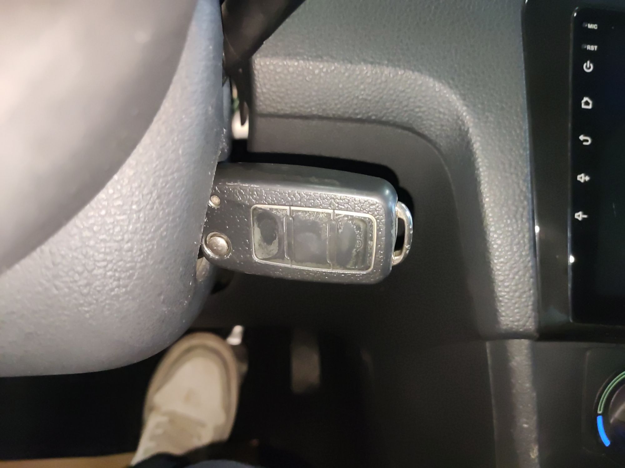 Skoda Rapid 2019 thumb 8