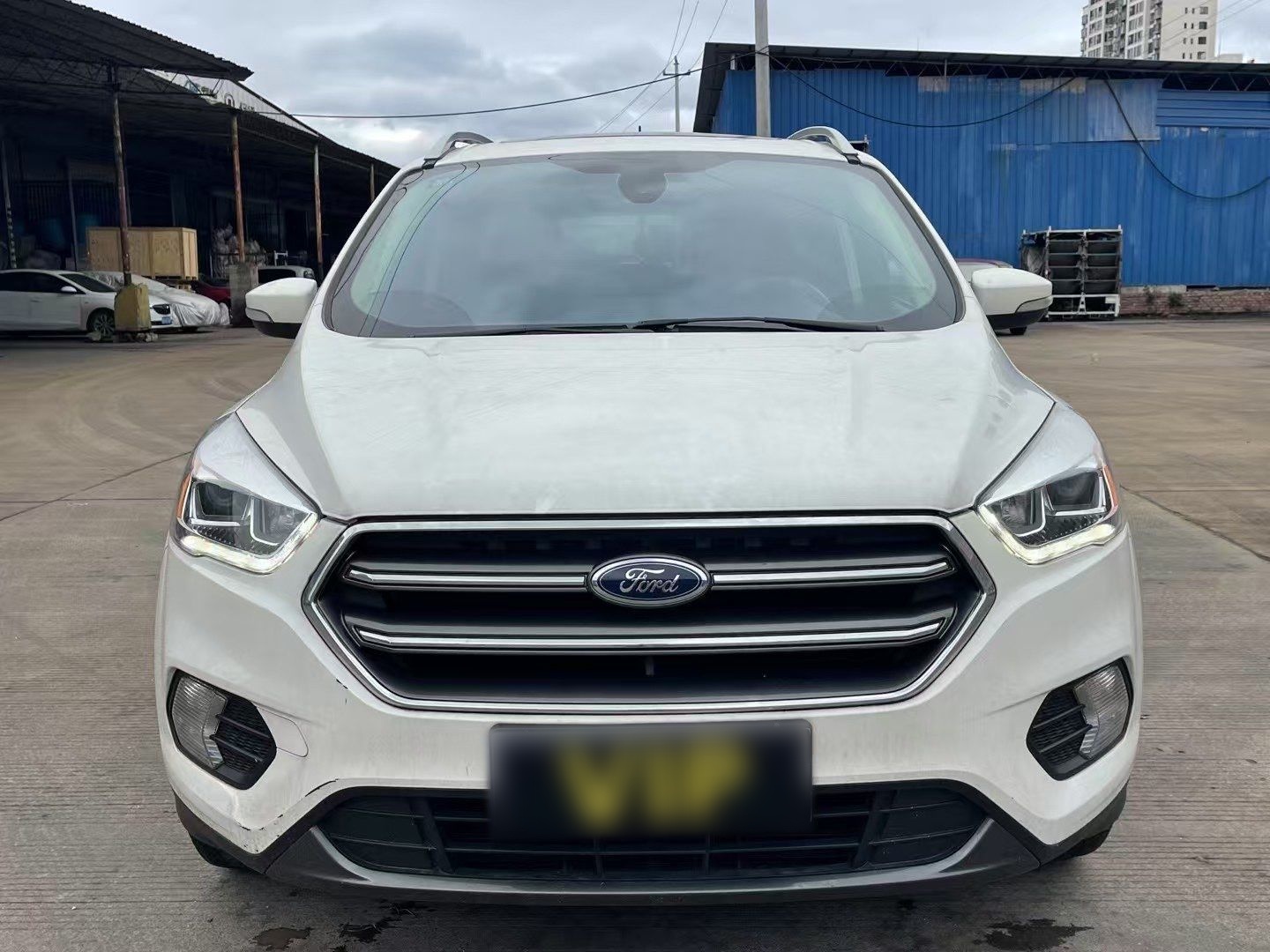 Ford Kuga 2019 thumb 2