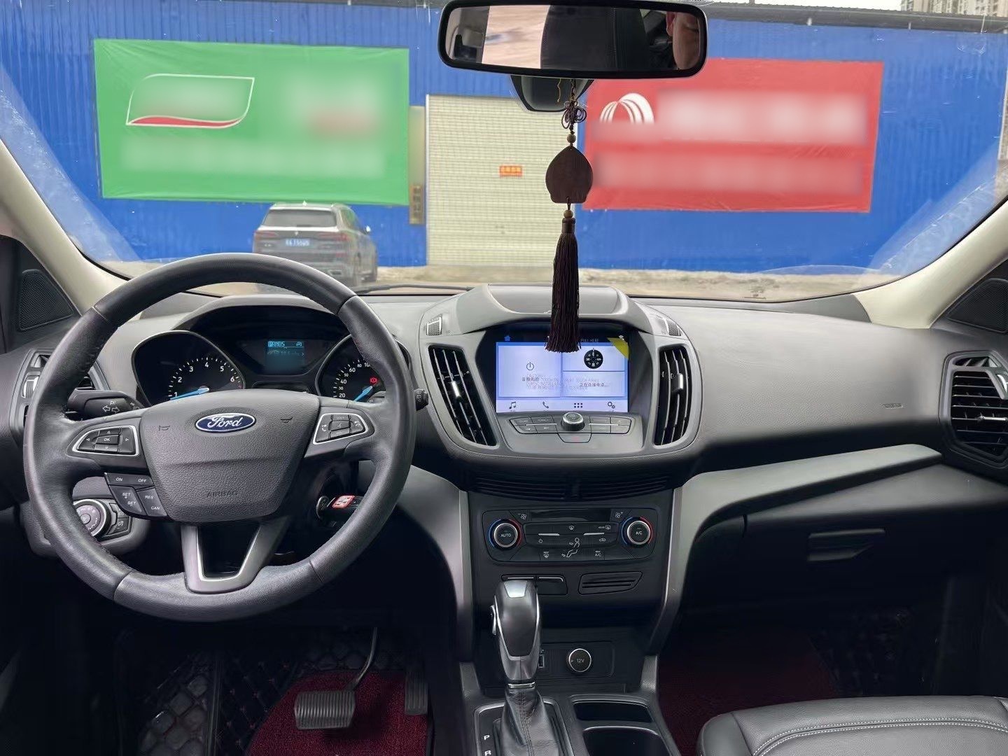 Ford Kuga 2019 thumb 8