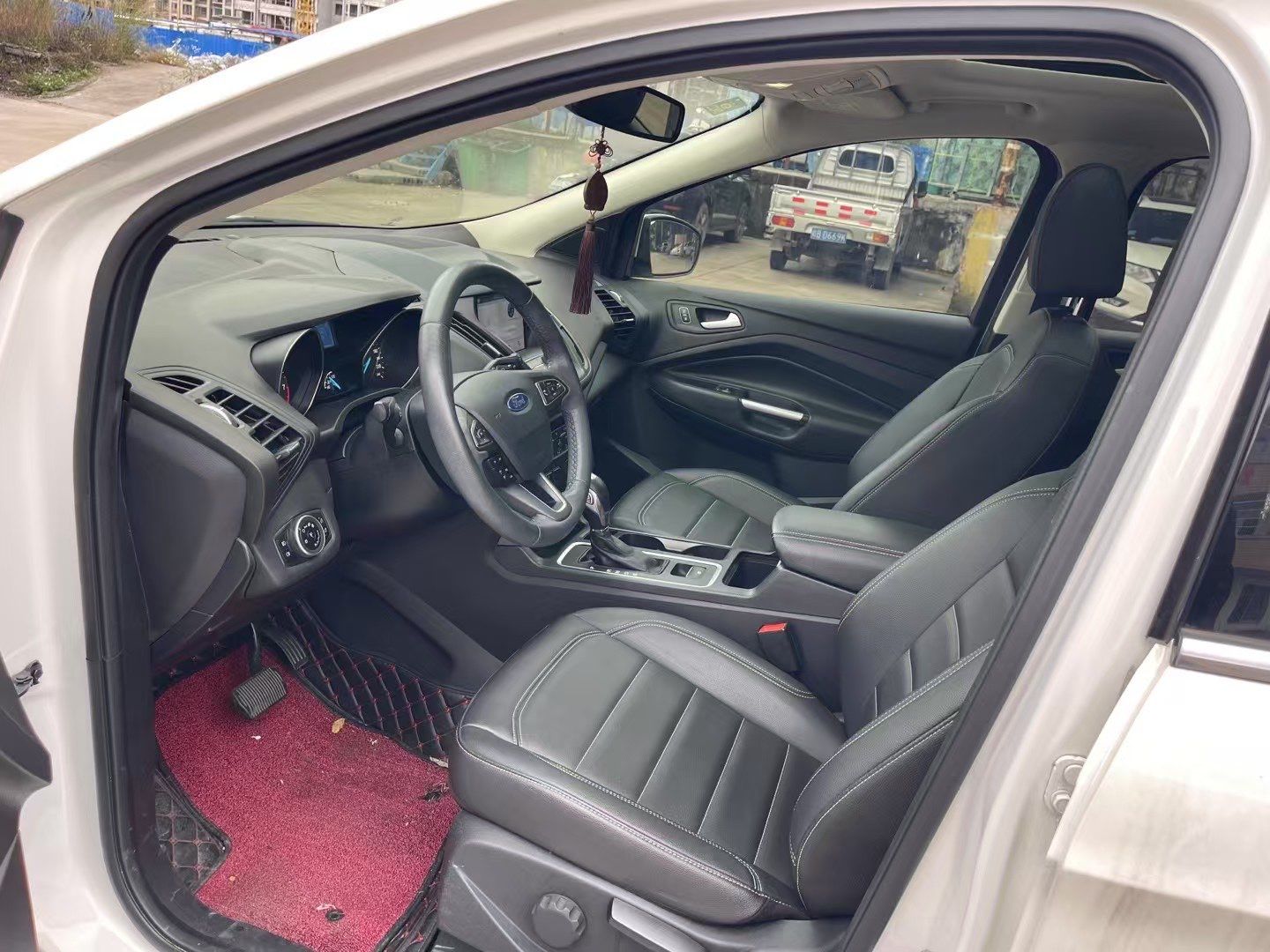 Ford Kuga 2019 thumb 9