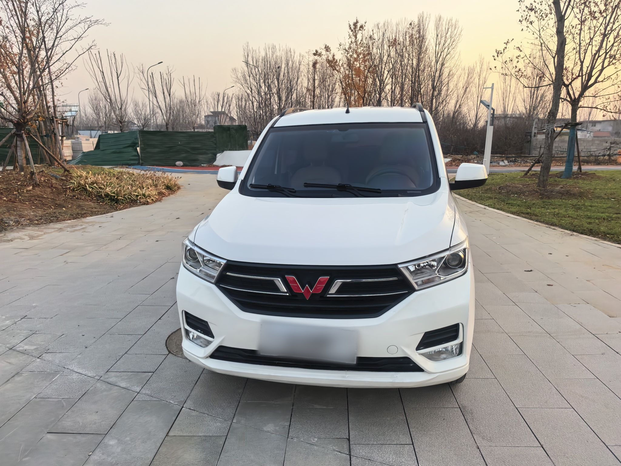 Wuling Hong Guang 2021 thumb 2