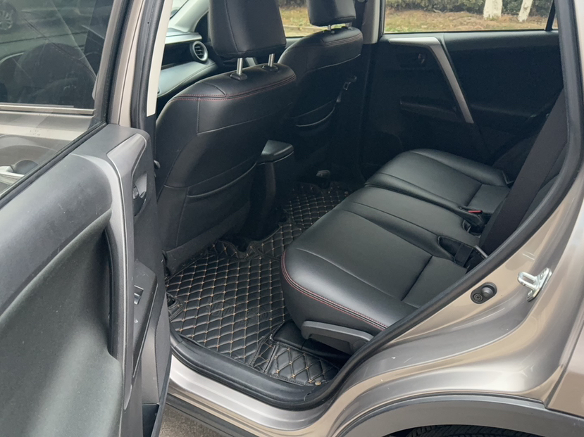 Toyota RAV4 2019 thumb 11