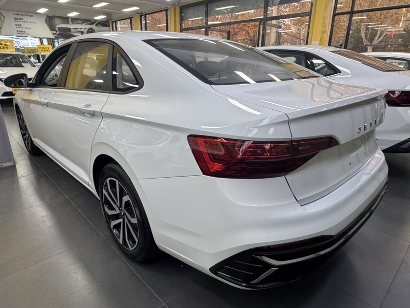 Jetta VA7 2025 thumb 4