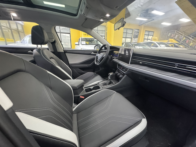 Jetta VA7 2025 thumb 8