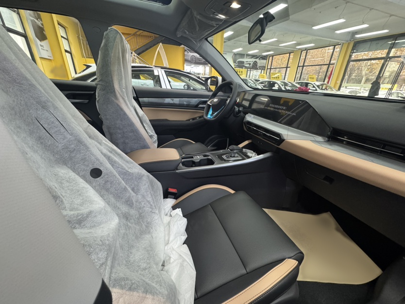Geely Haoyue PRO 2024 thumb 8