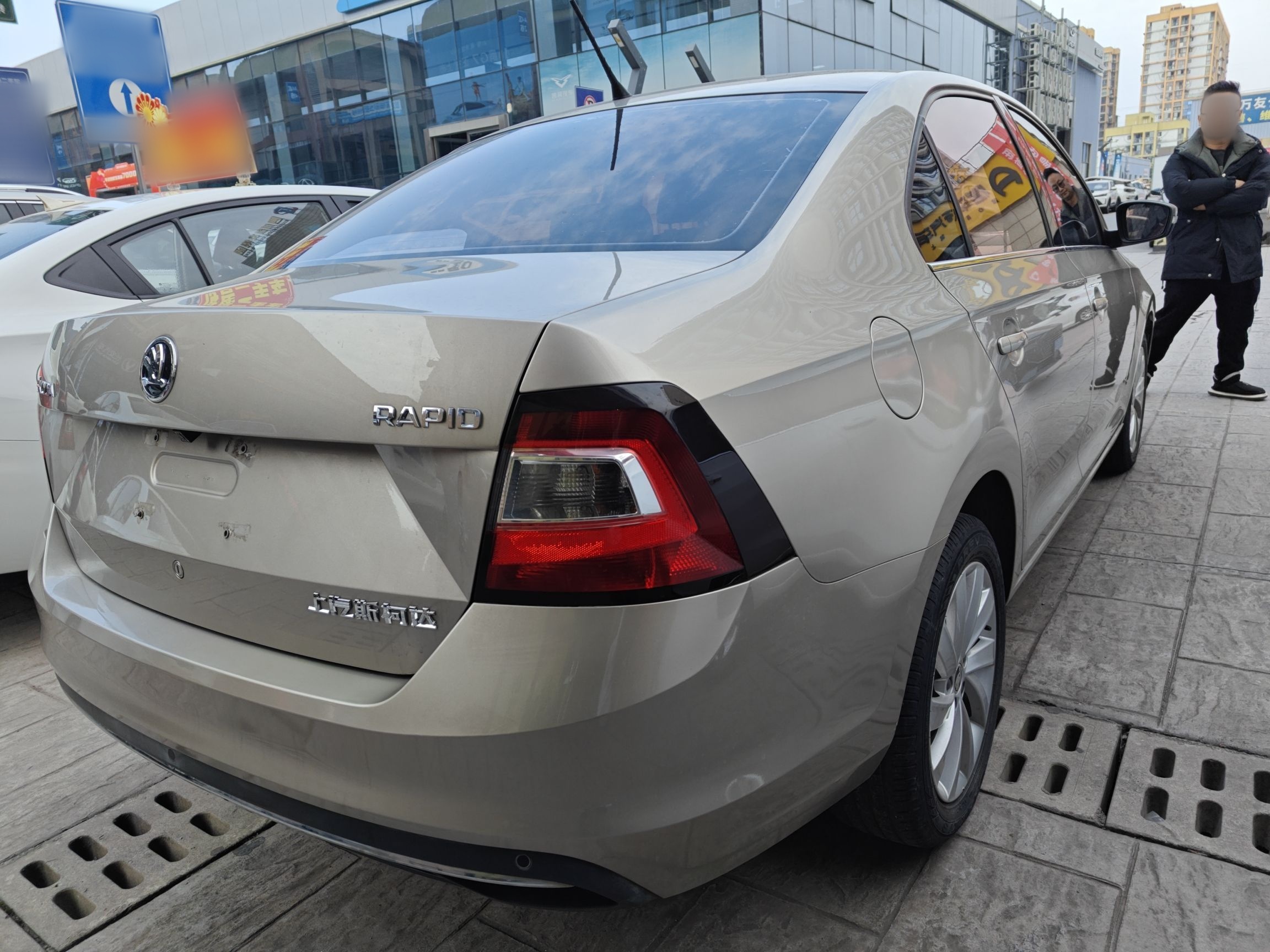 Skoda Rapid 2019 thumb 6