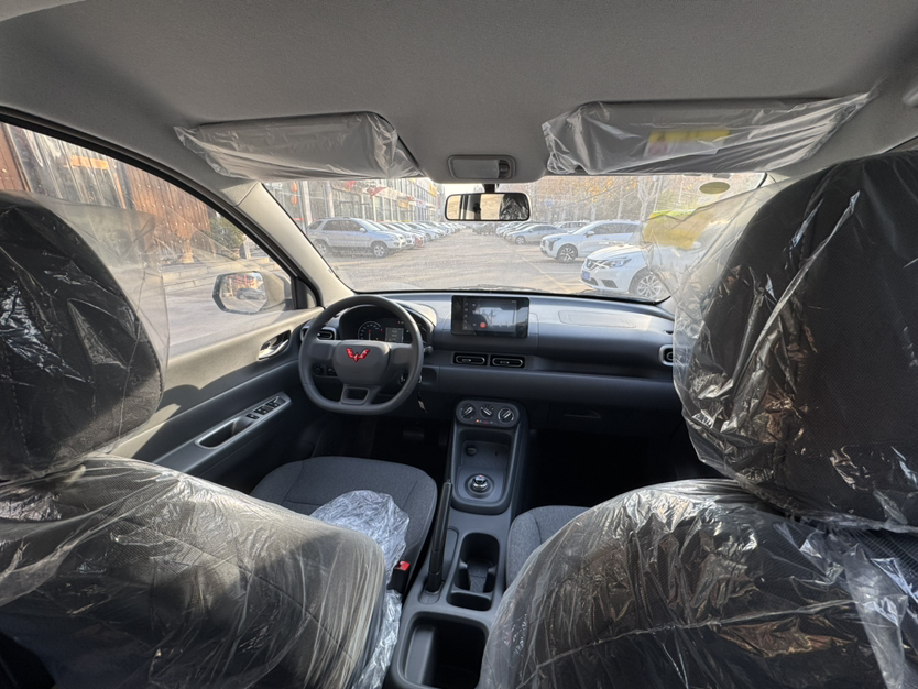 Wuling Hongguang 2025 thumb 7