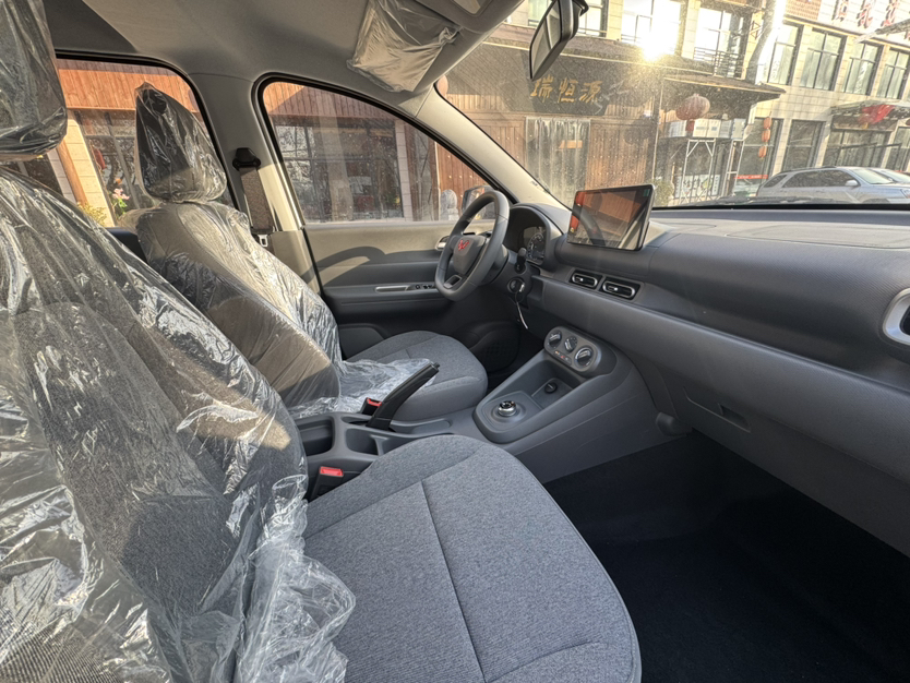 Wuling Hongguang 2025 thumb 8