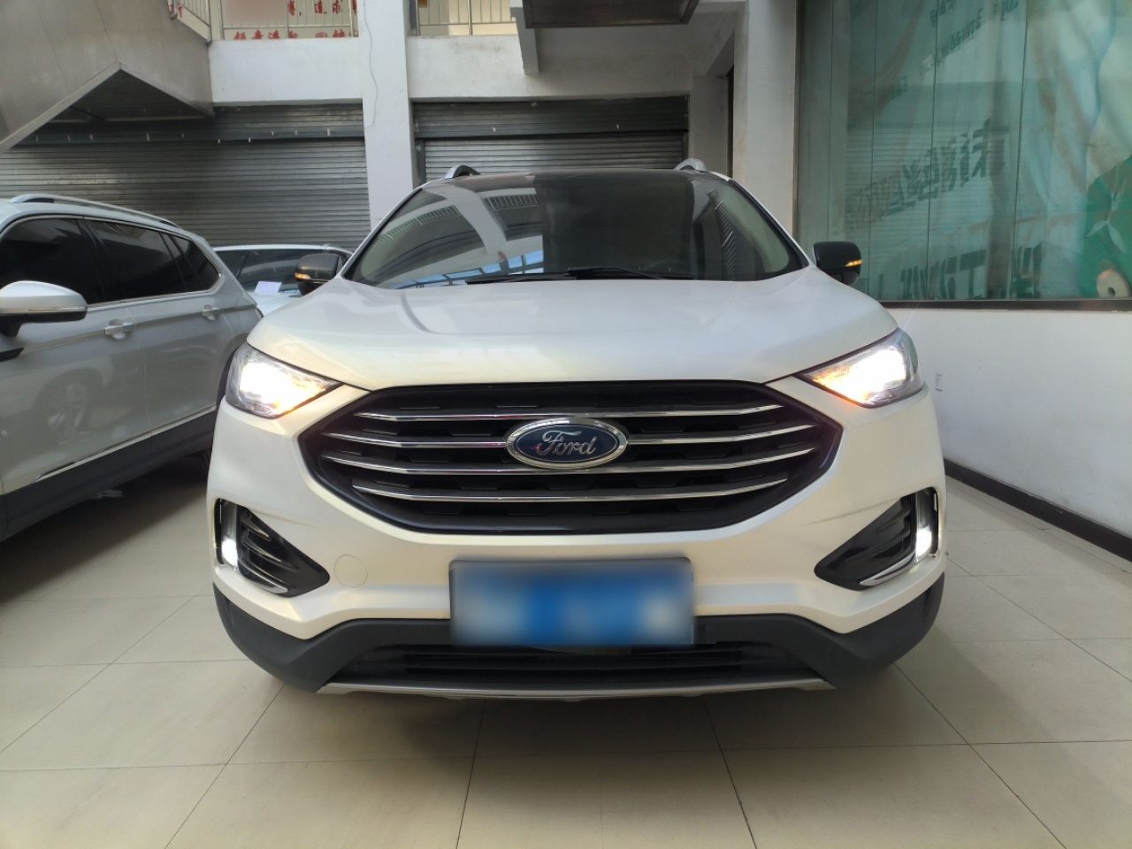 Ford Edge 2020 thumb 2