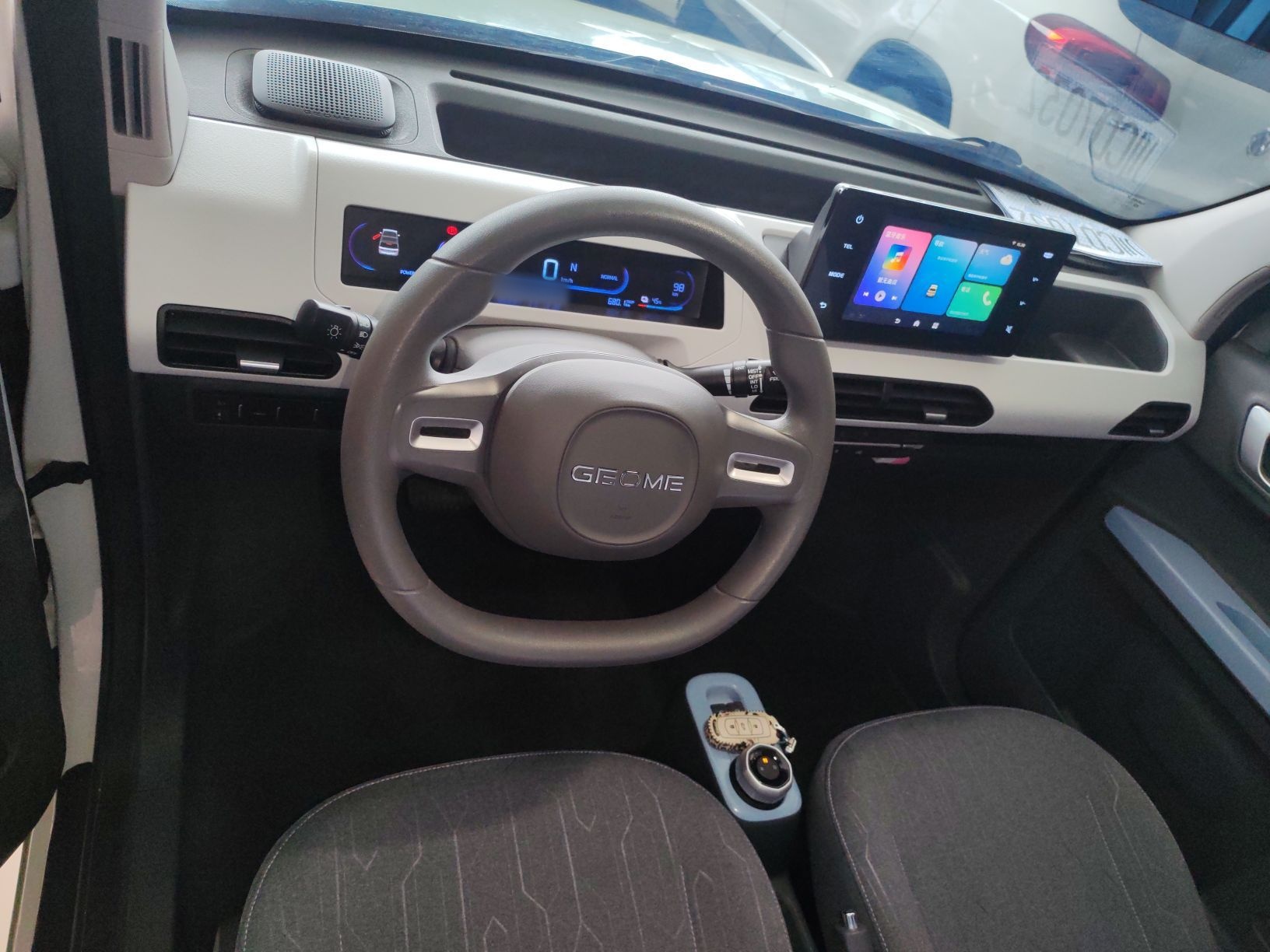 Geely Galaxy Panda 2023 thumb 9