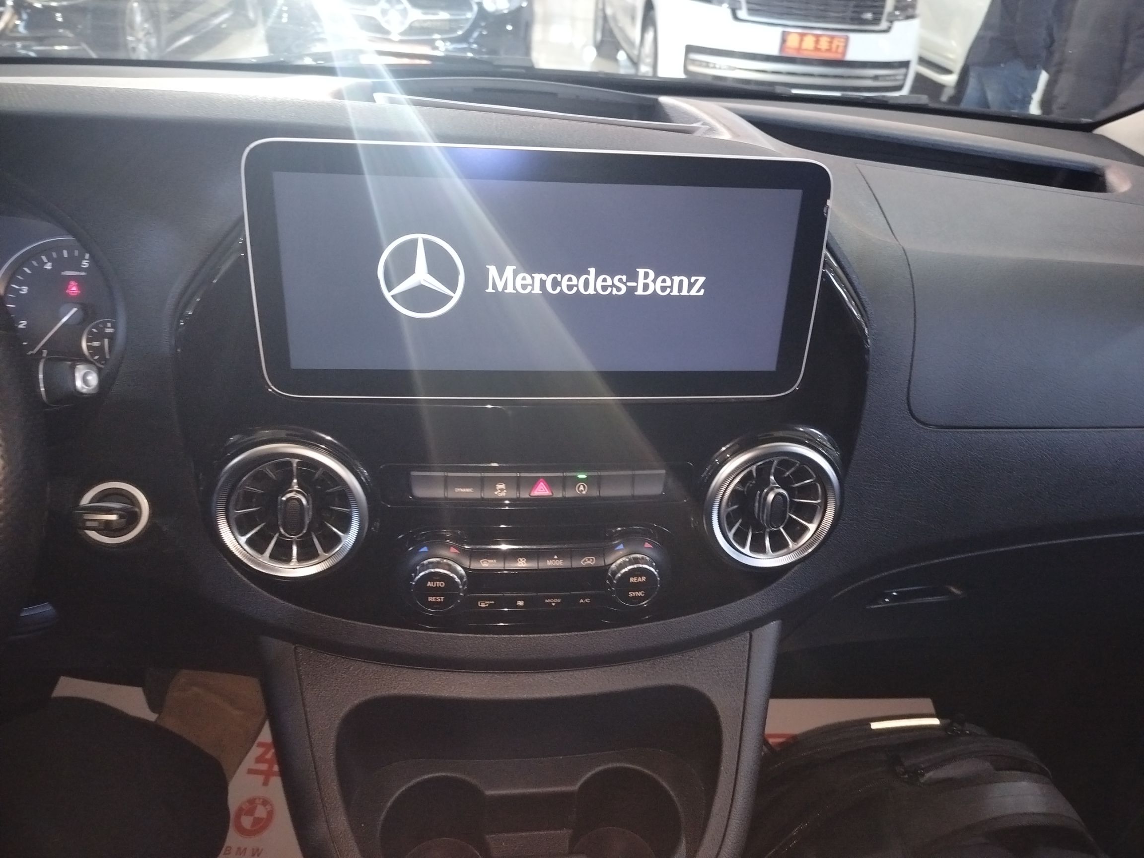 Mercedes-Benz Vito 2020 thumb 12