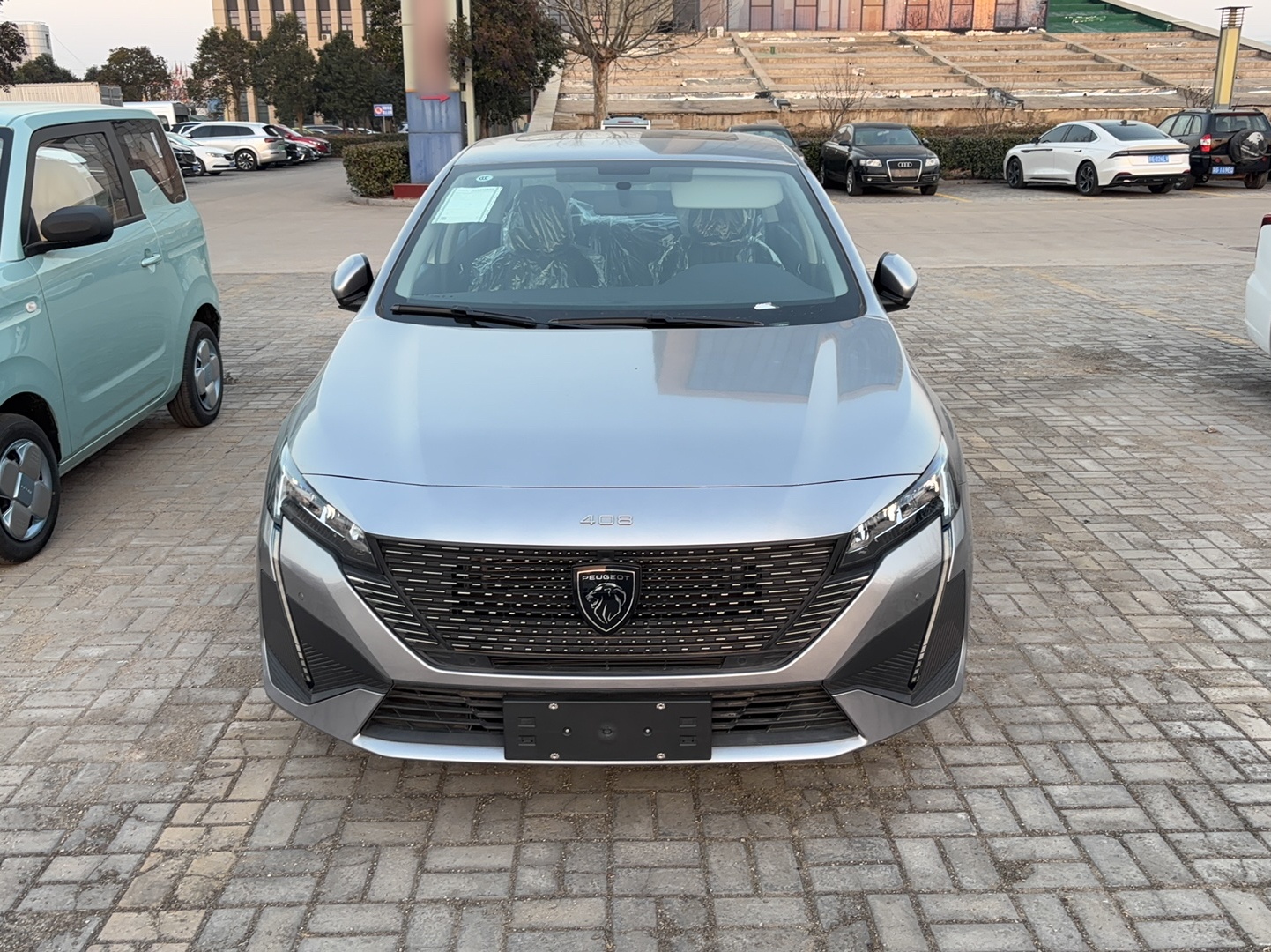 Peugeot 408 2022 thumb 2