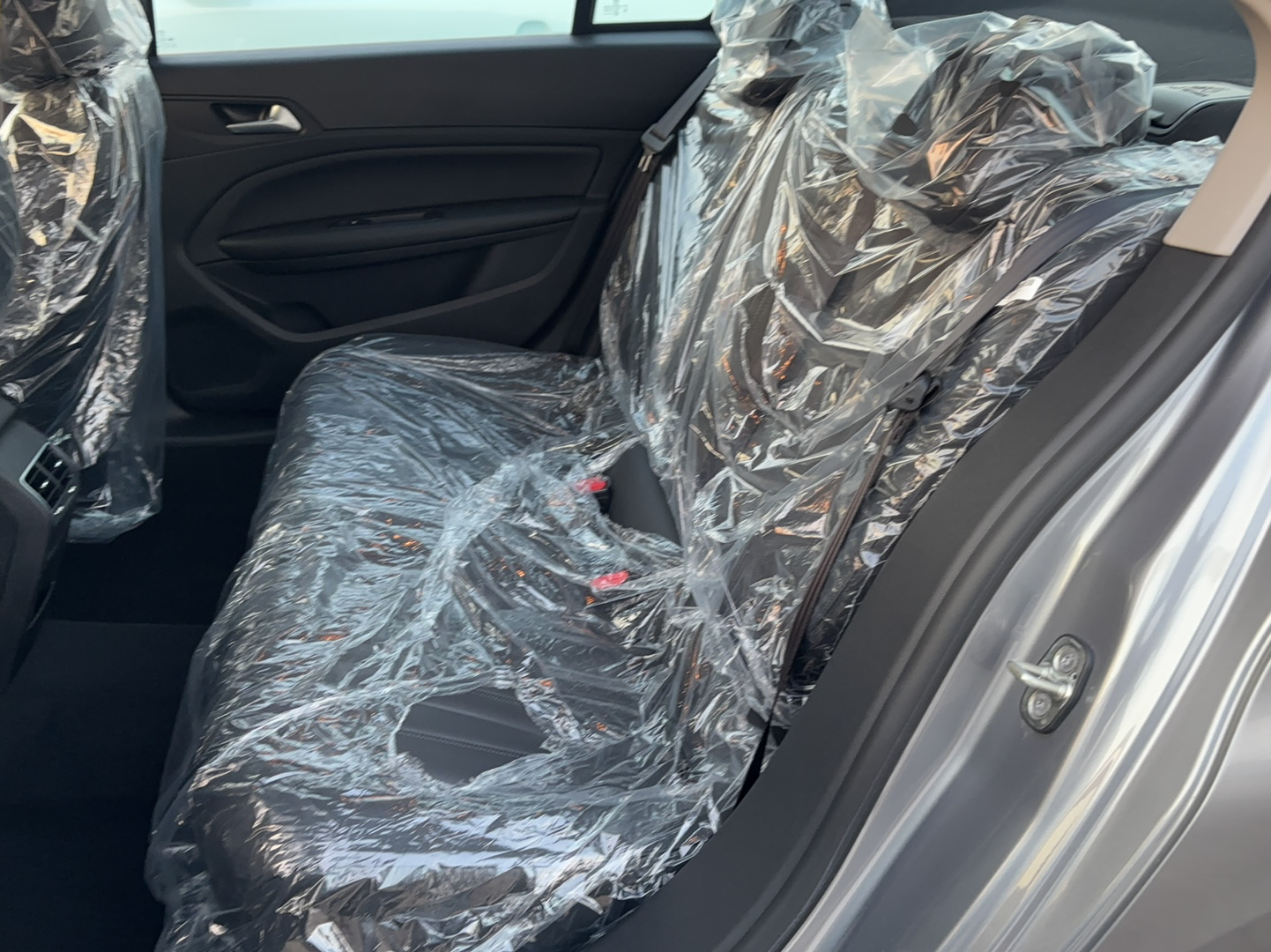 Peugeot 408 2022 thumb 7