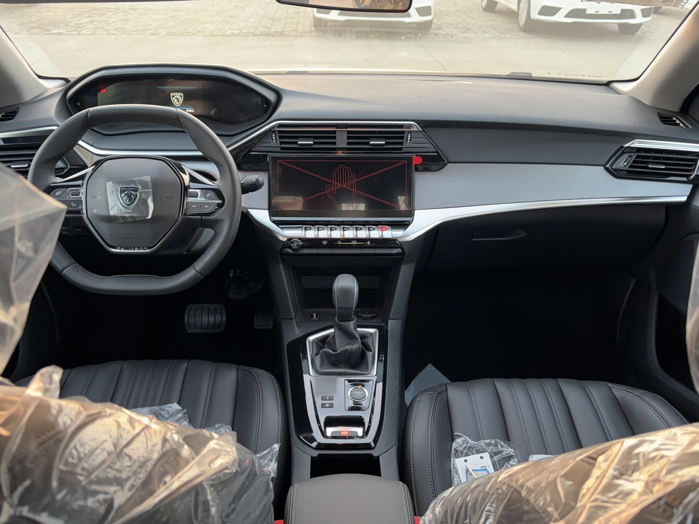 Peugeot 408 2022 thumb 9