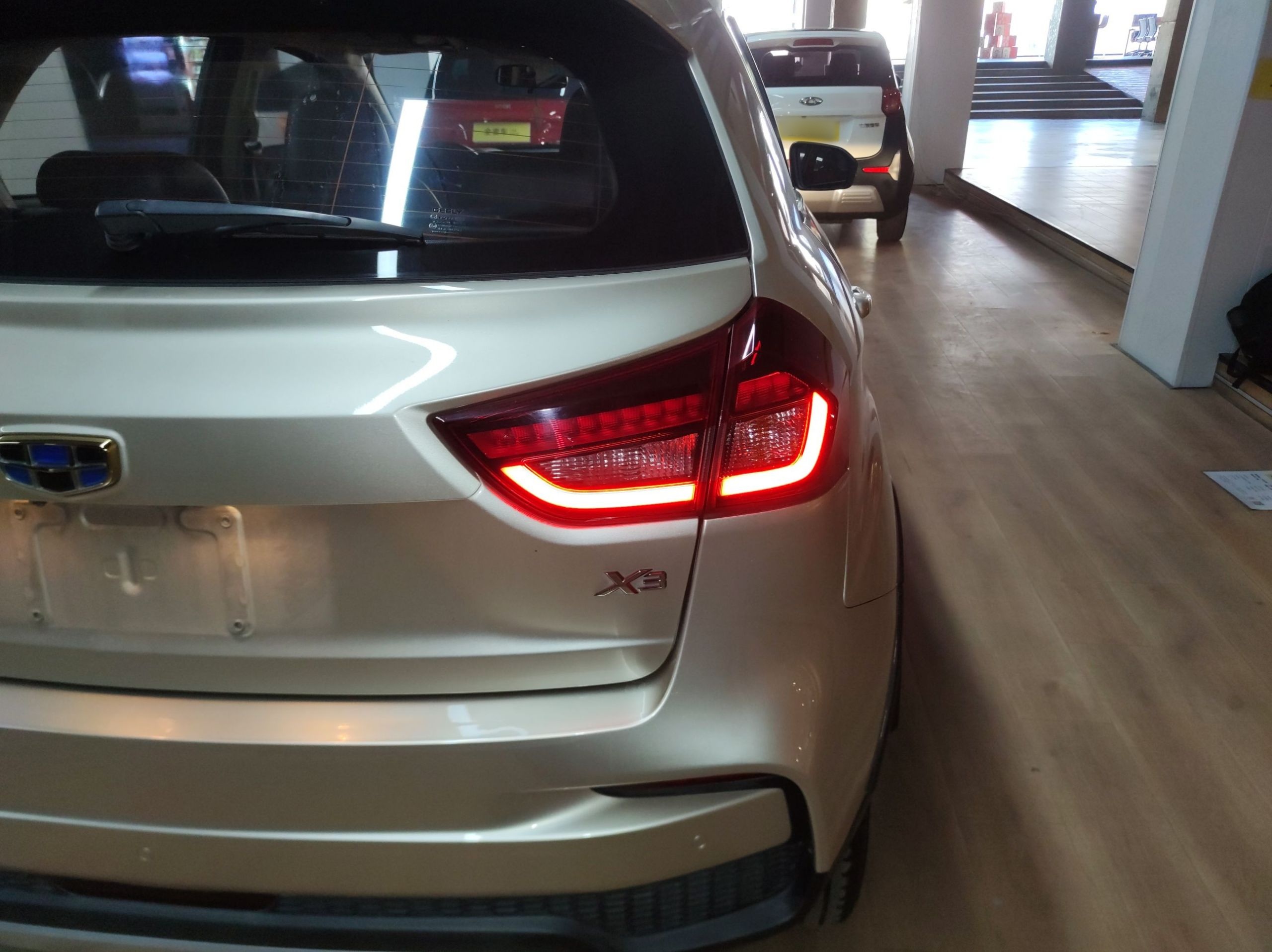 Geely Vision 2020 thumb 7