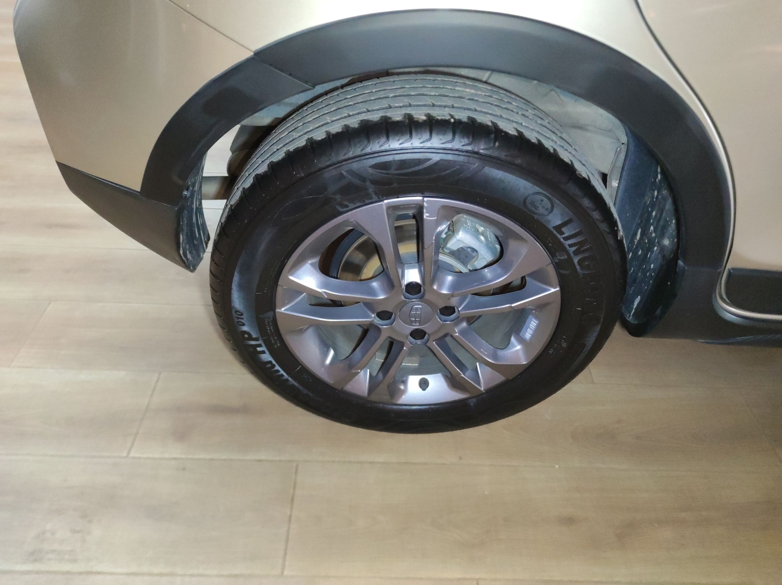 Geely Vision 2020 thumb 9