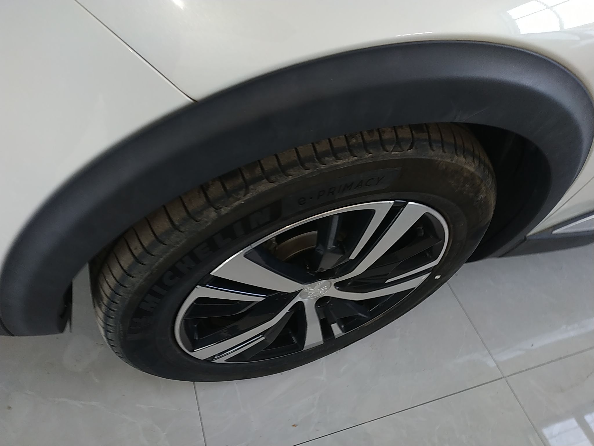 Peugeot 5008 2021 thumb 8