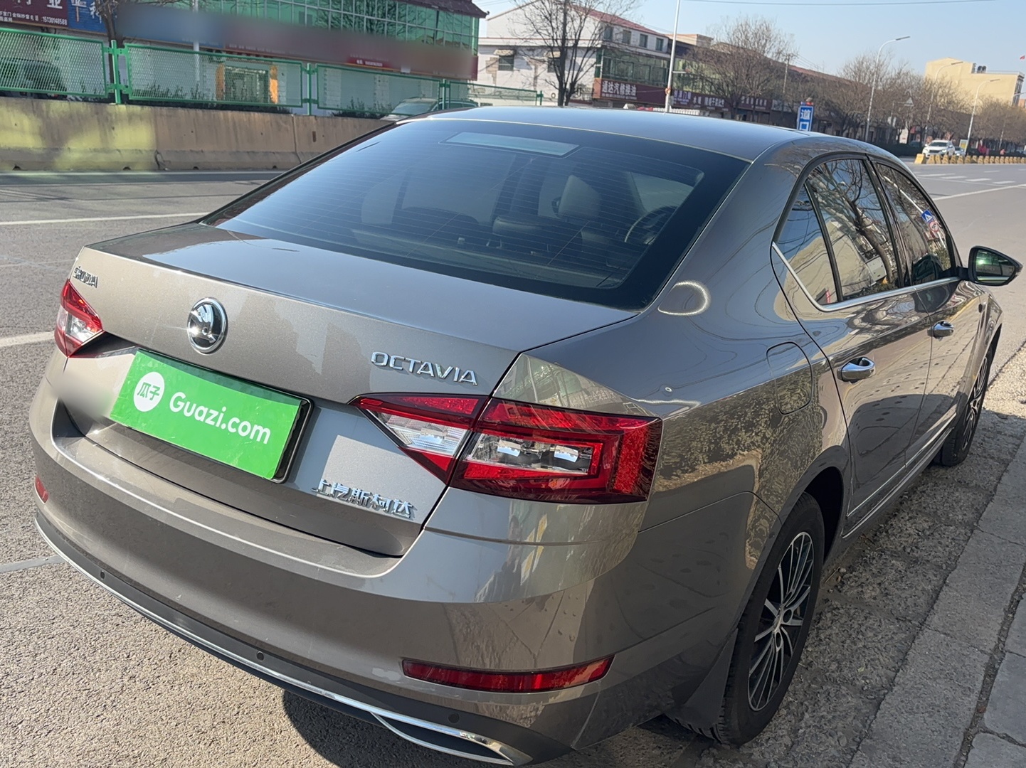 Skoda Octavia 2019 thumb 4