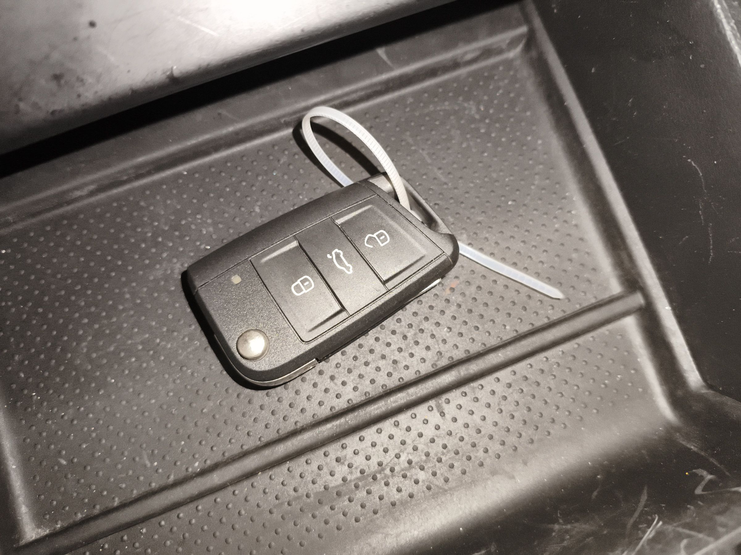 Skoda Karoq 2022 thumb 8