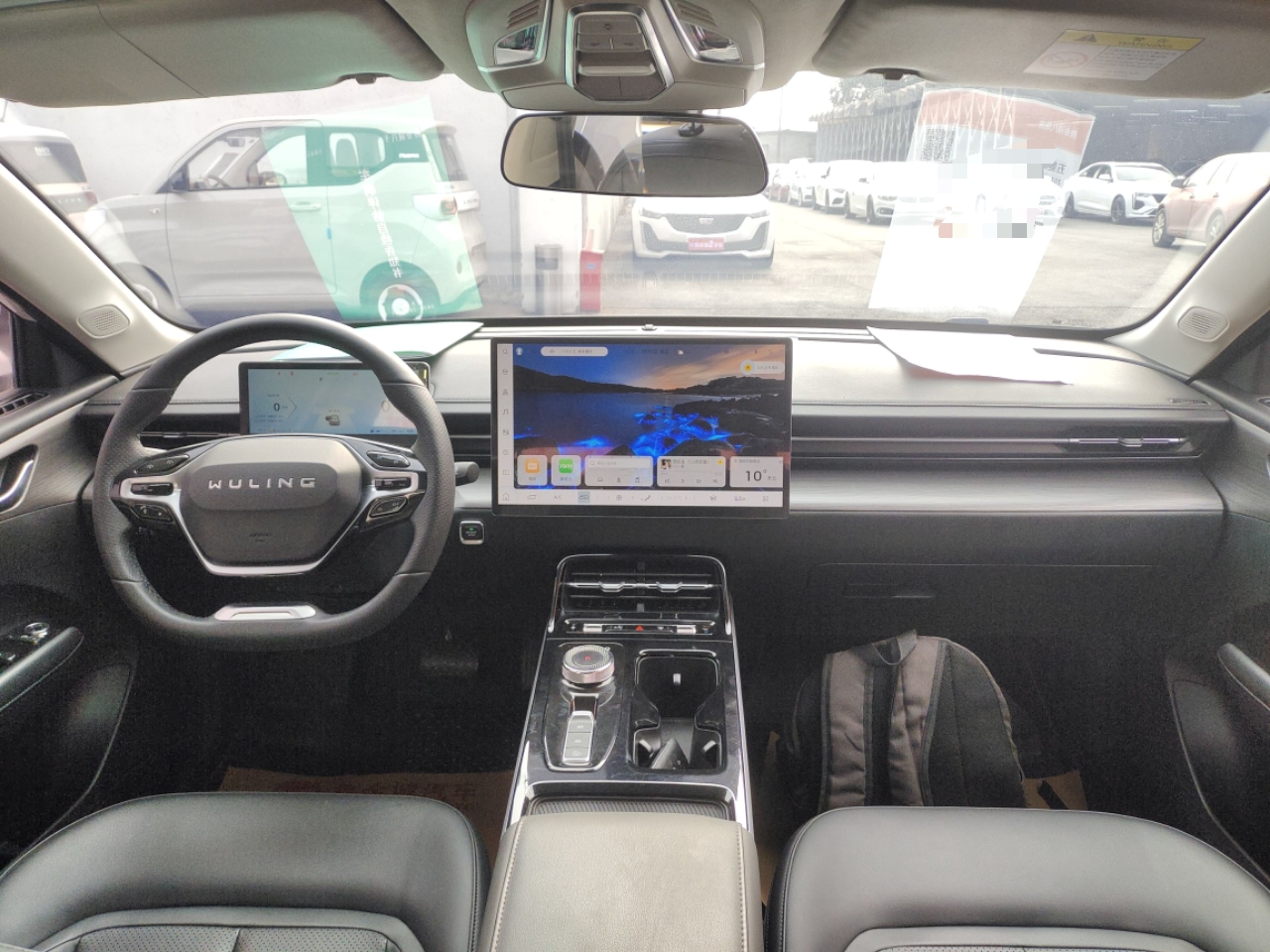 Wuling Starlight 2023 thumb 9