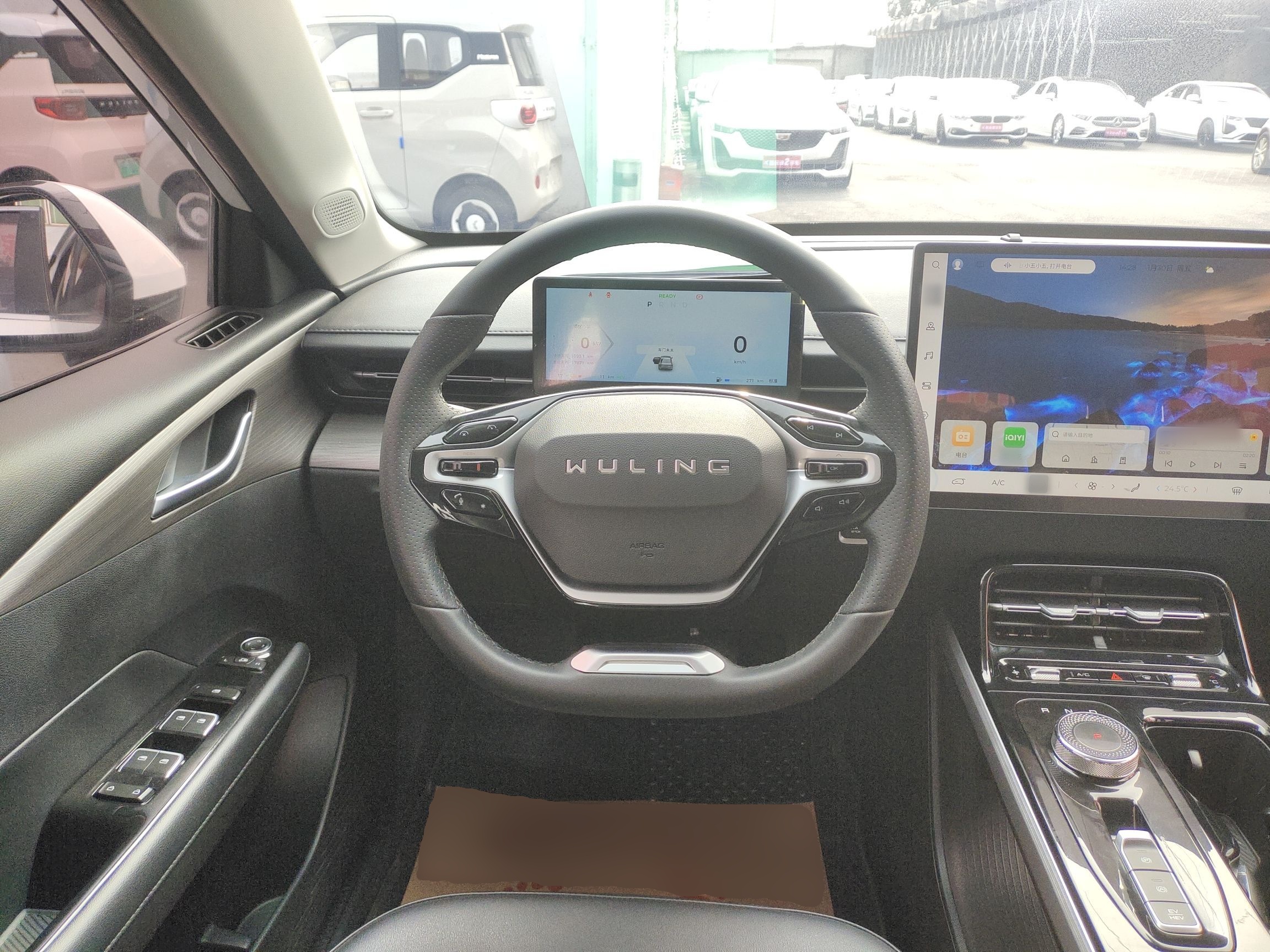 Wuling Starlight 2023 thumb 10
