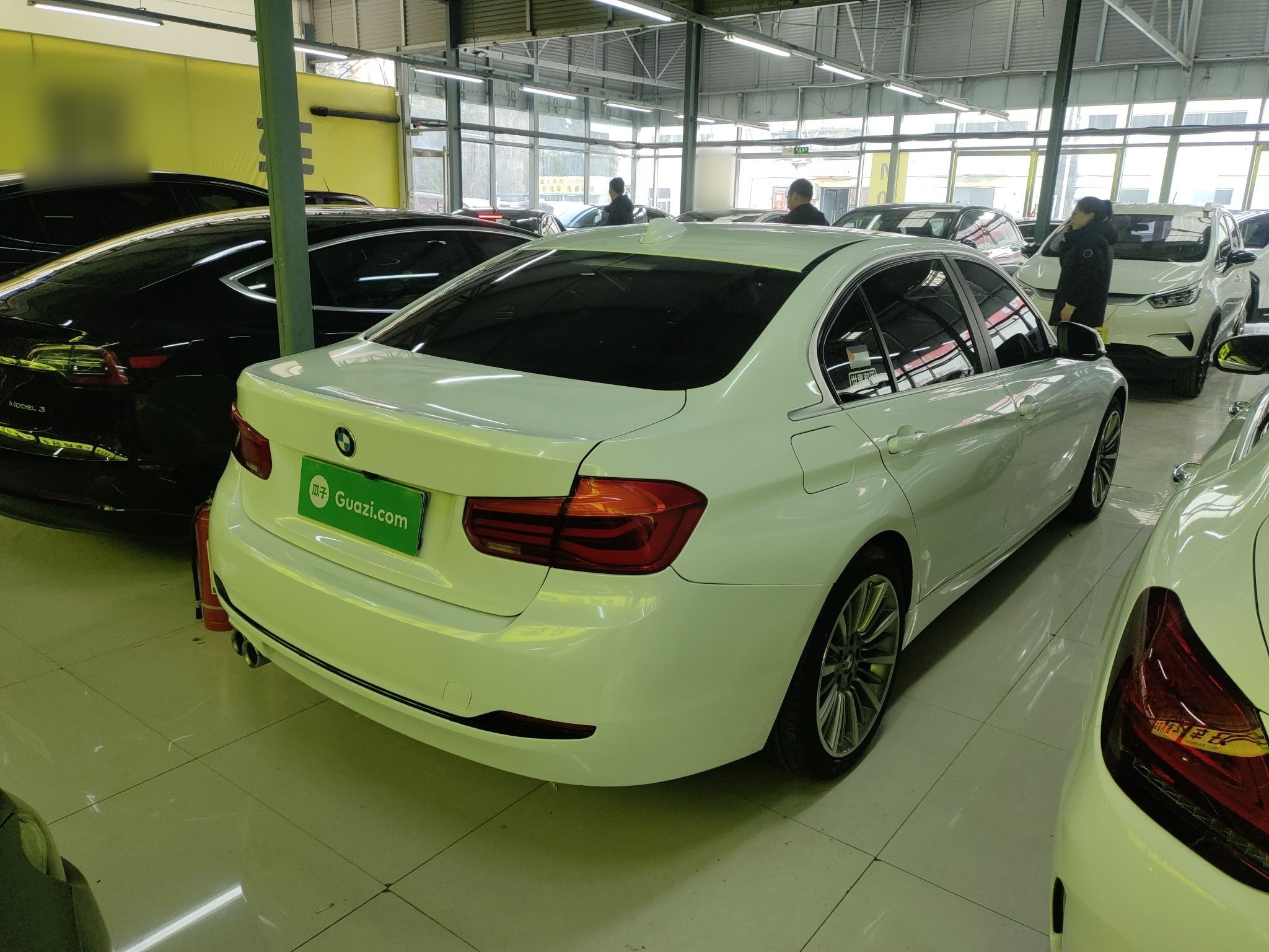BMW 3 серии 2019 thumb 6