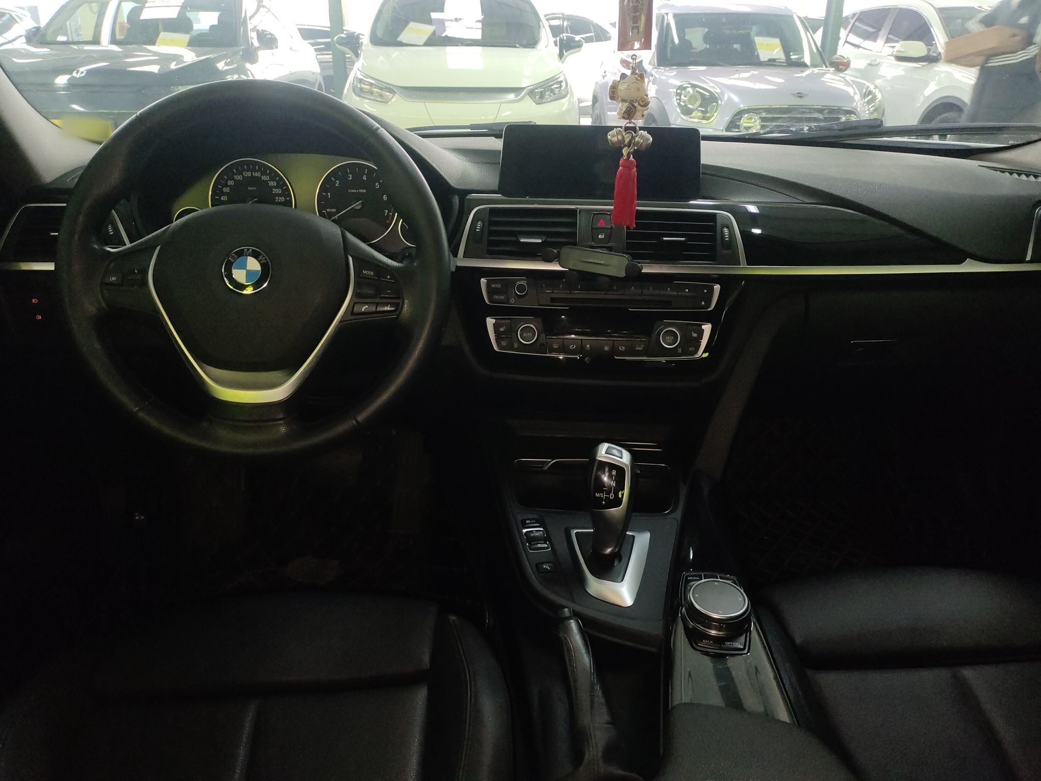 BMW 3 серии 2019 thumb 9