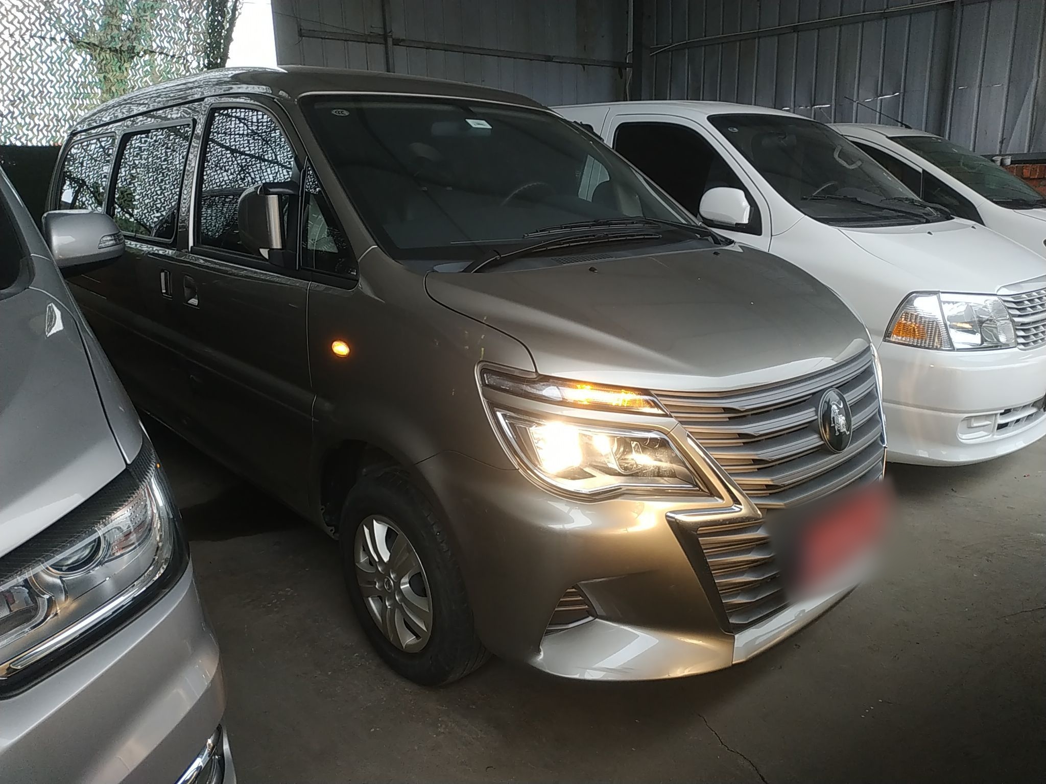 Dongfeng Fengxing Lingzhi 2023 thumb 3