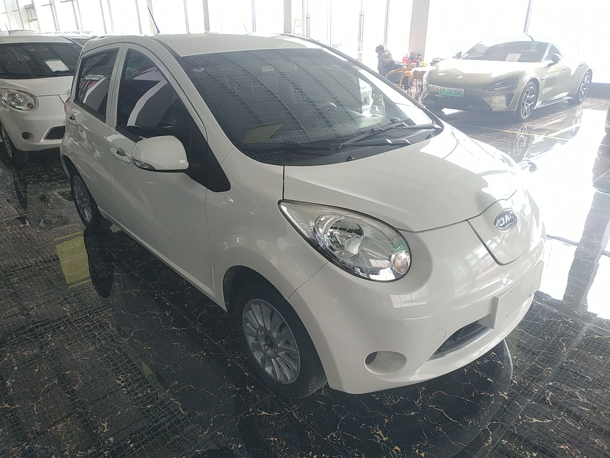 JAC iEV6E 2019 thumb 5