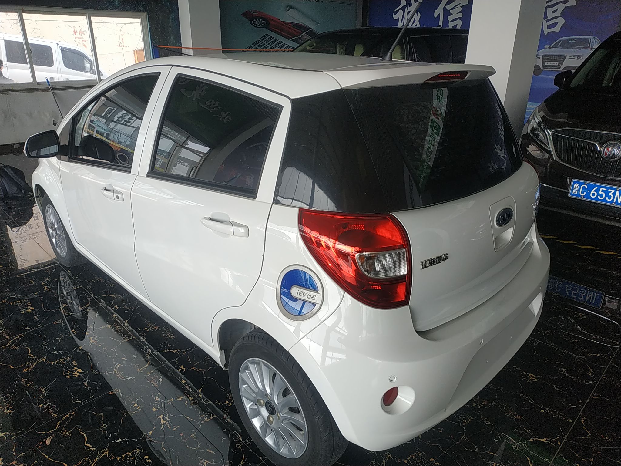 JAC iEV6E 2019 thumb 6