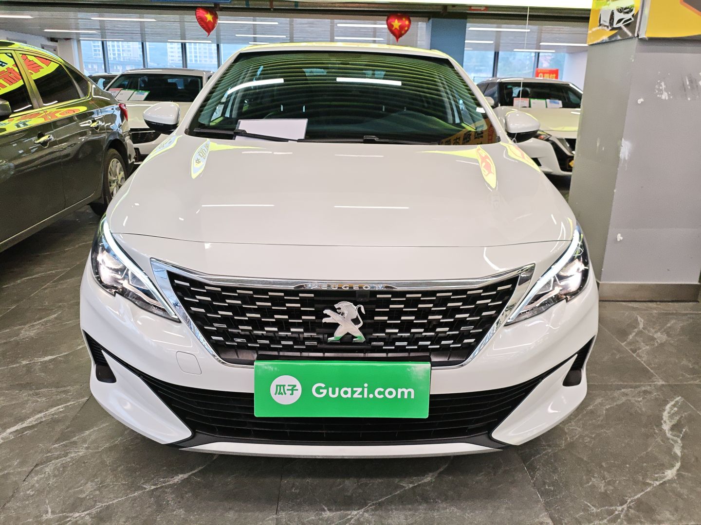Peugeot 408 2020 thumb 2