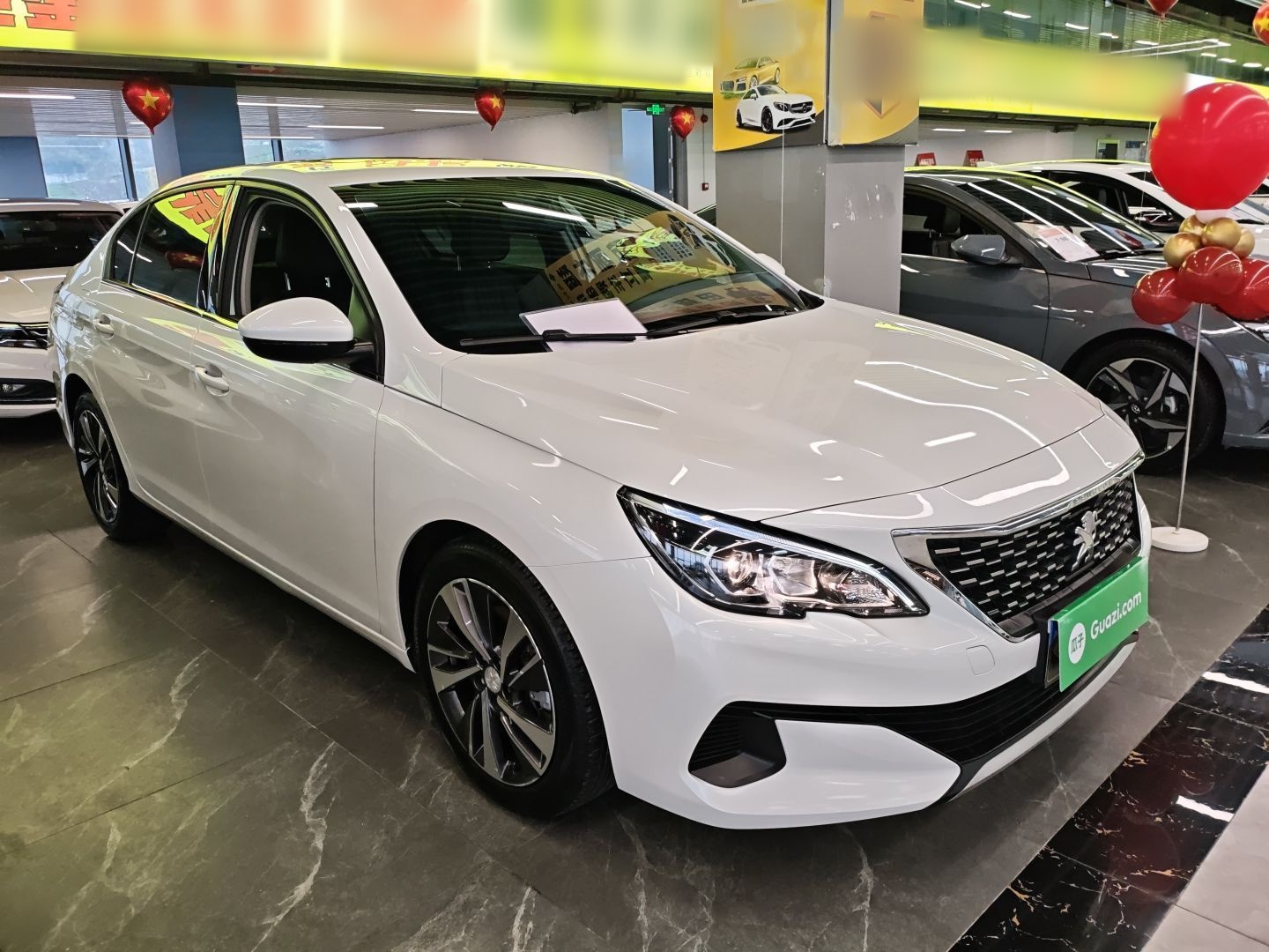 Peugeot 408 2020 thumb 3