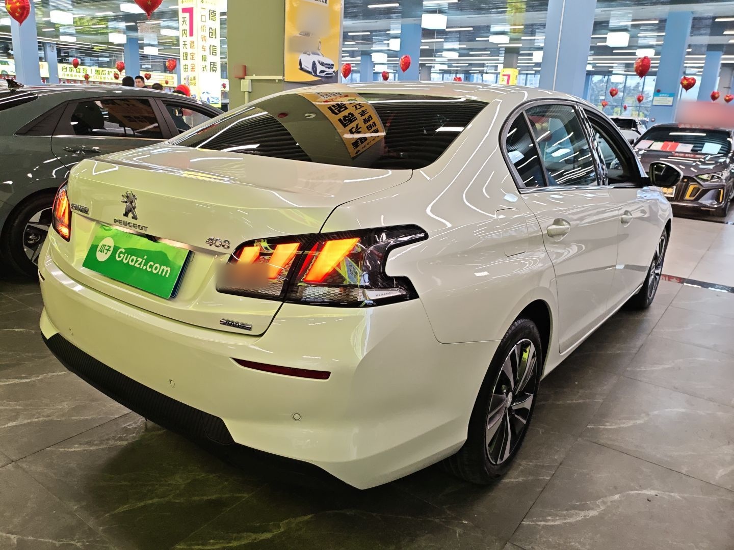 Peugeot 408 2020 thumb 6