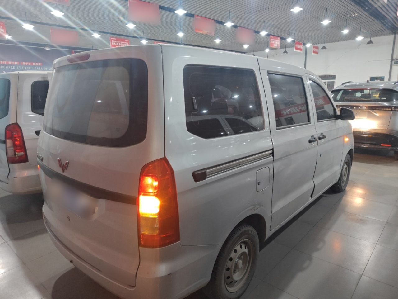 Wuling Hongguang 2022 thumb 6
