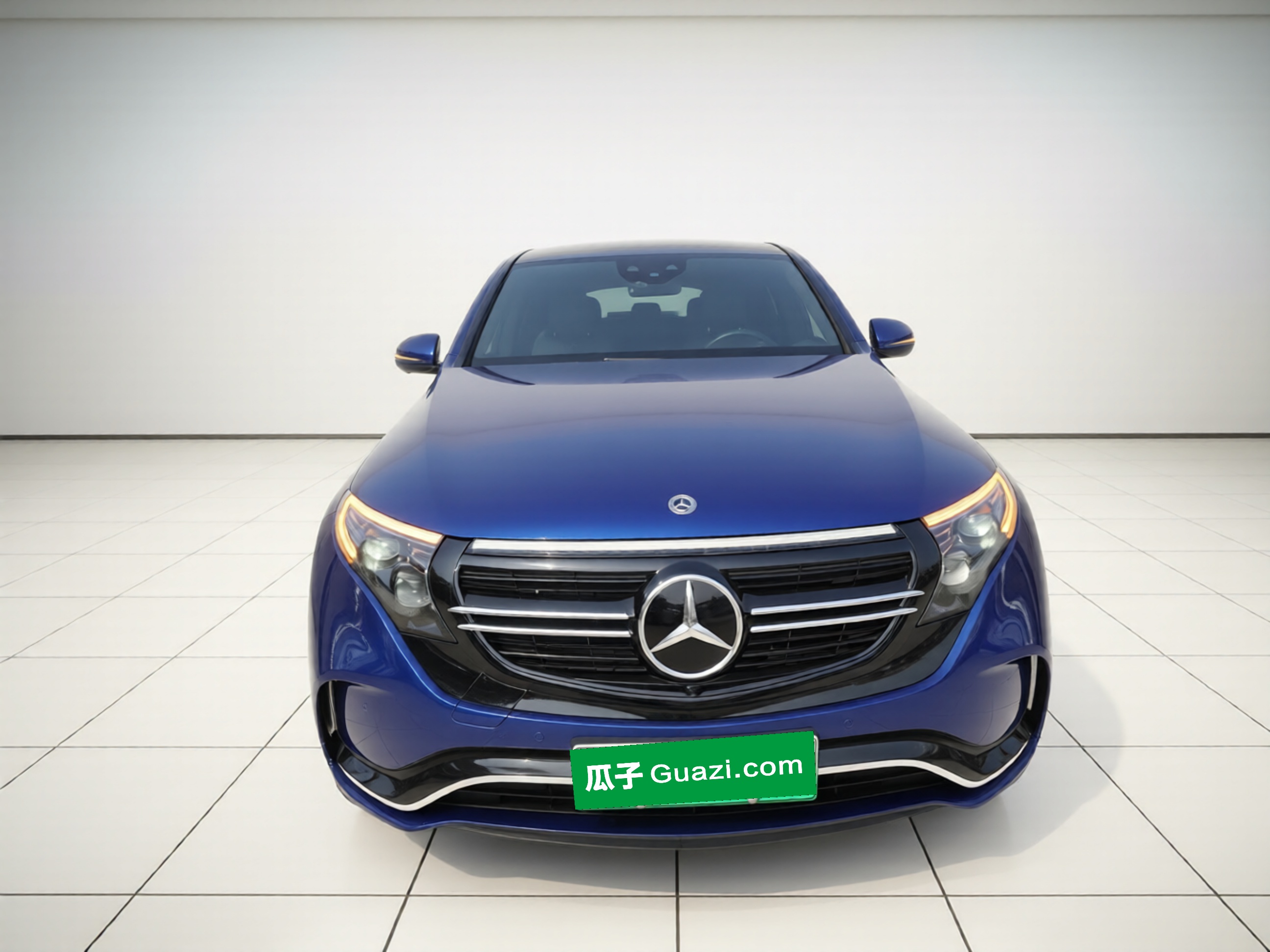 Mercedes-Benz EQC 2021 thumb 2