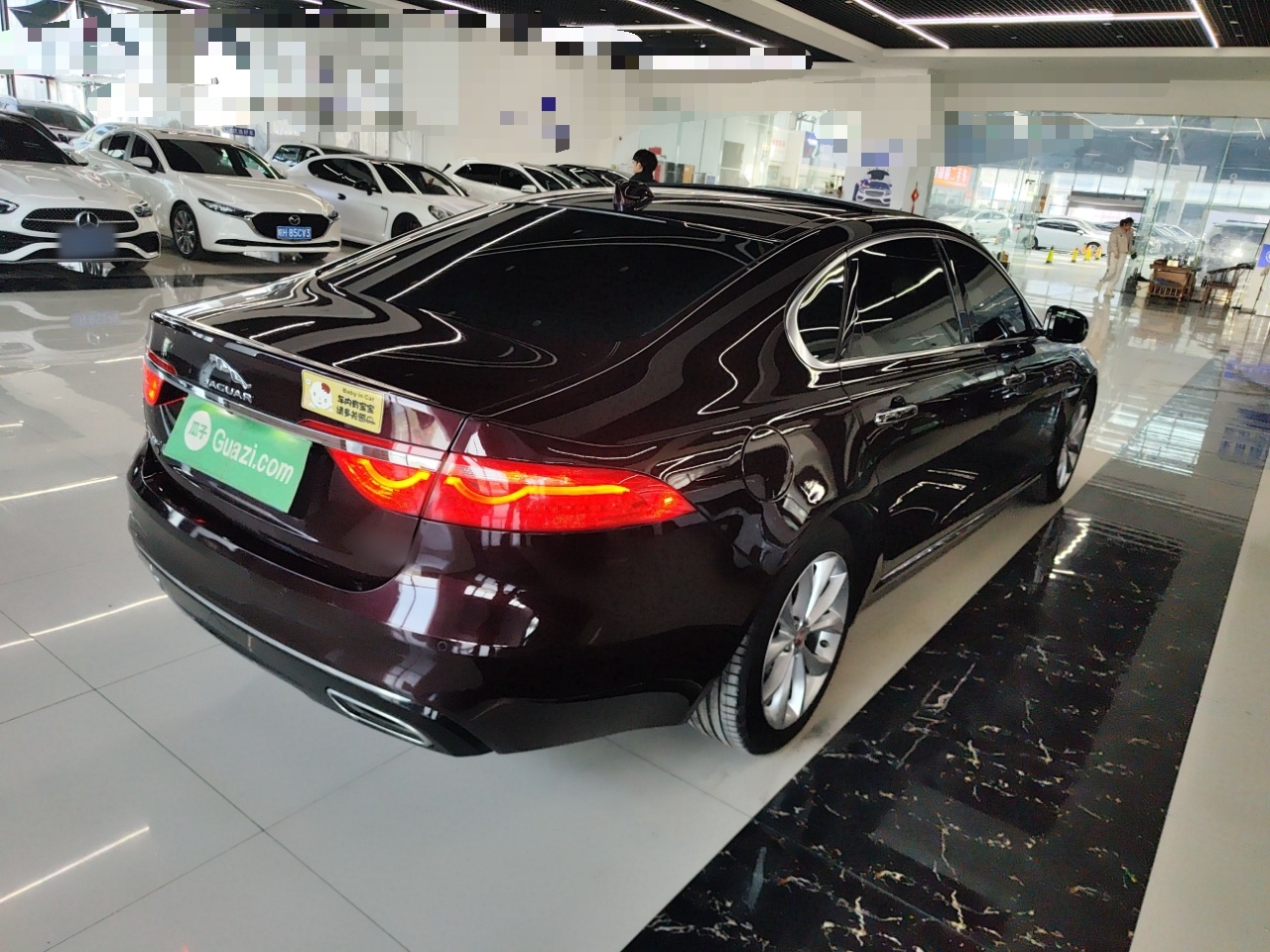 Jaguar XF 2020 thumb 4