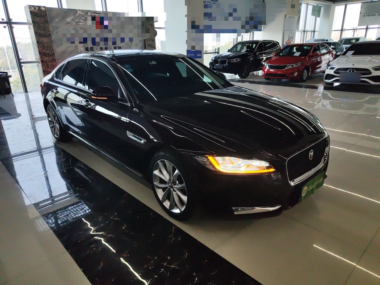 Jaguar XF 2020 thumb 5