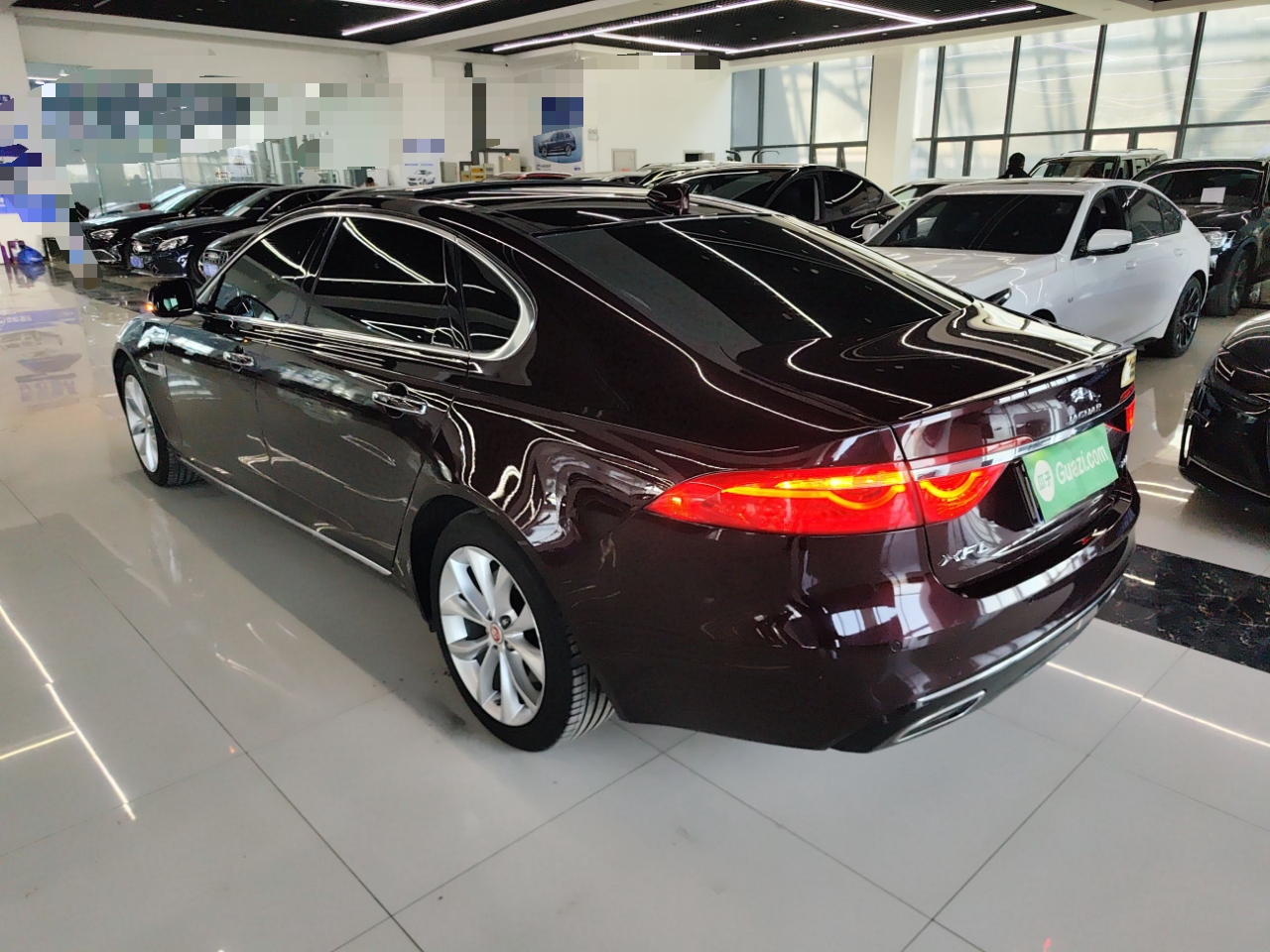 Jaguar XF 2020 thumb 6