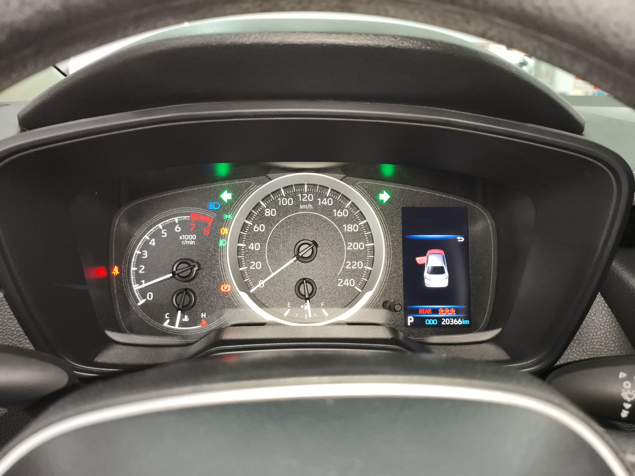 Toyota Crown 2022 thumb 11
