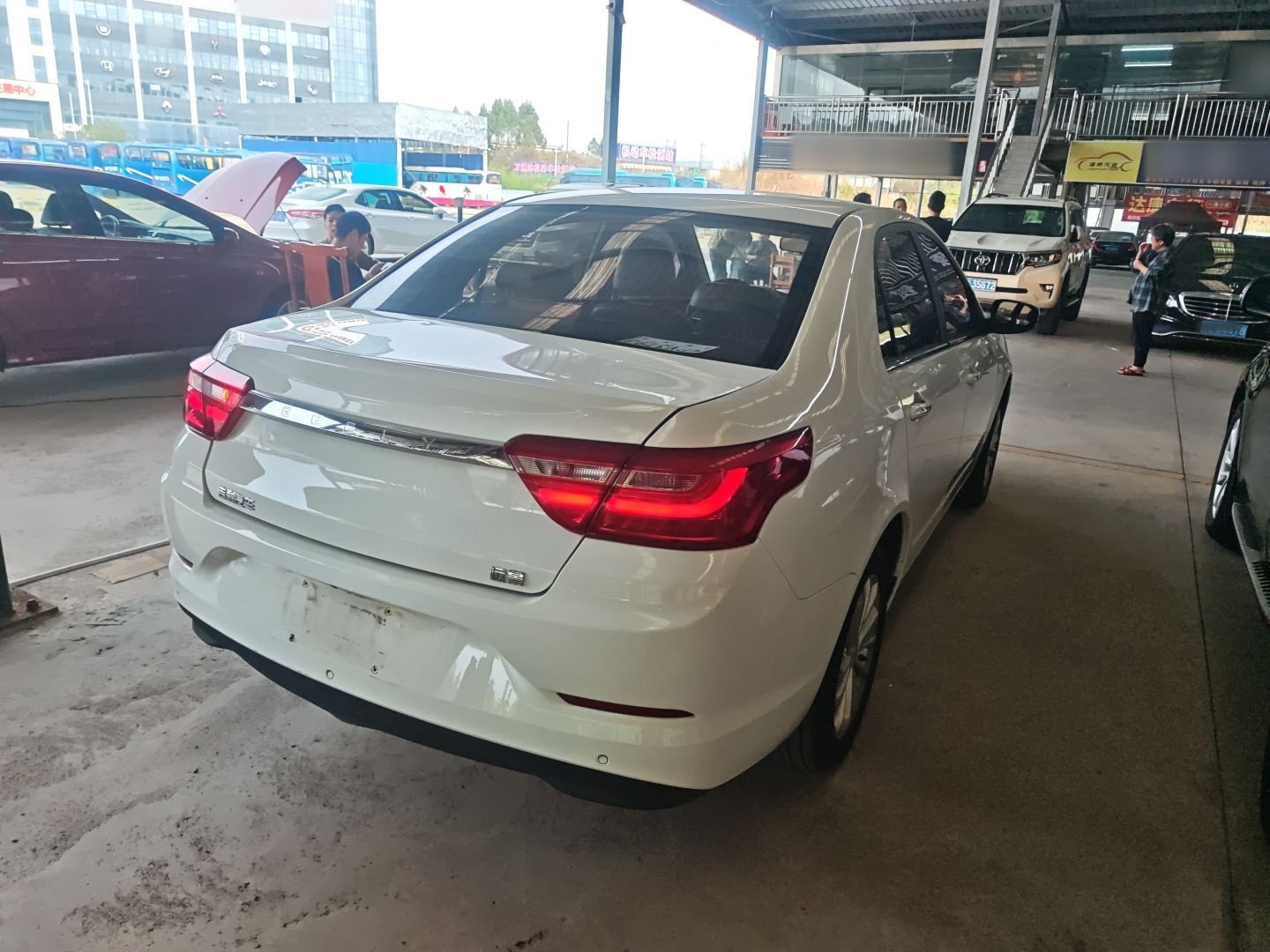 Geely Vision 2020 thumb 6