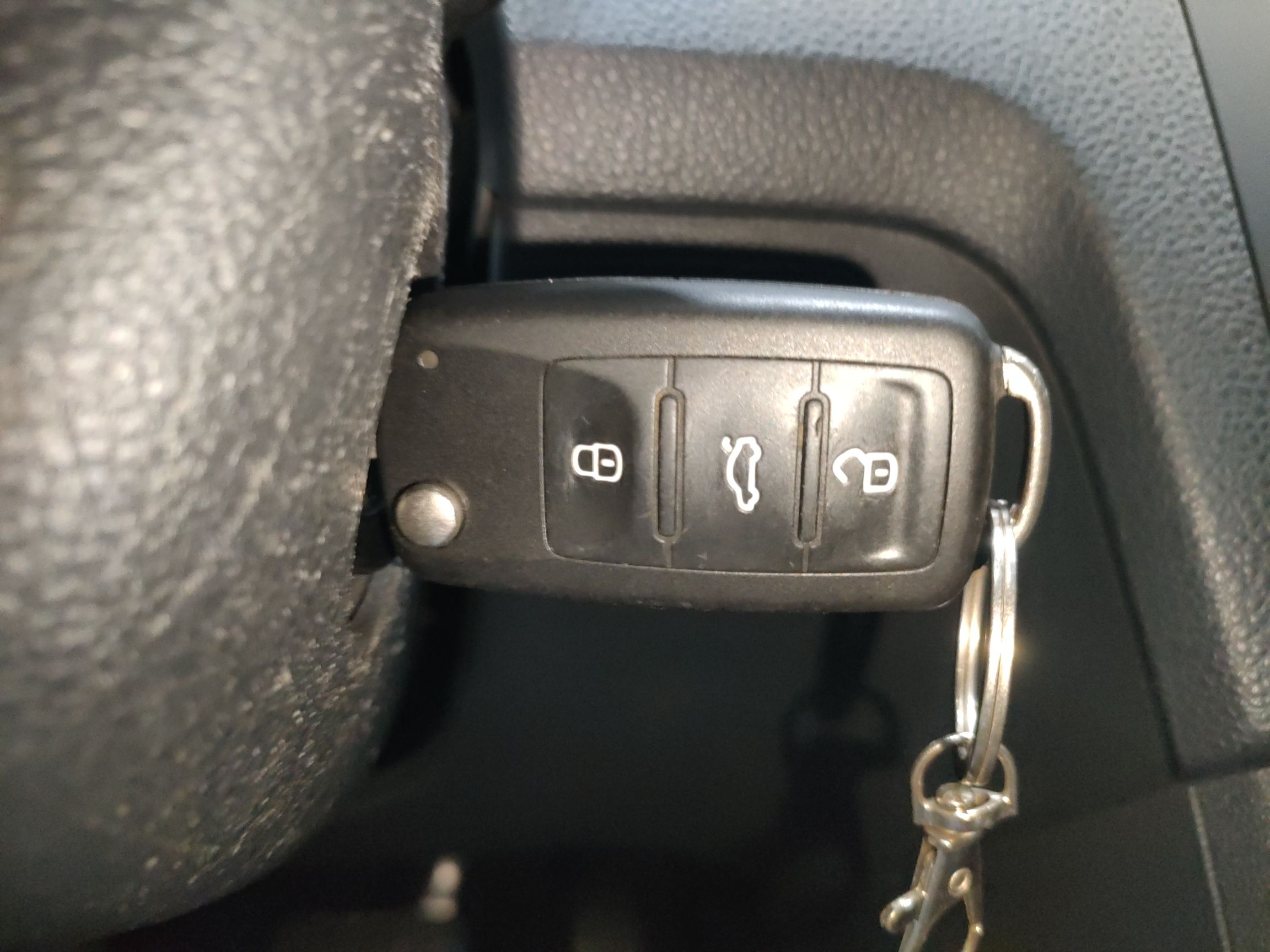 Skoda Rapid 2019 thumb 8