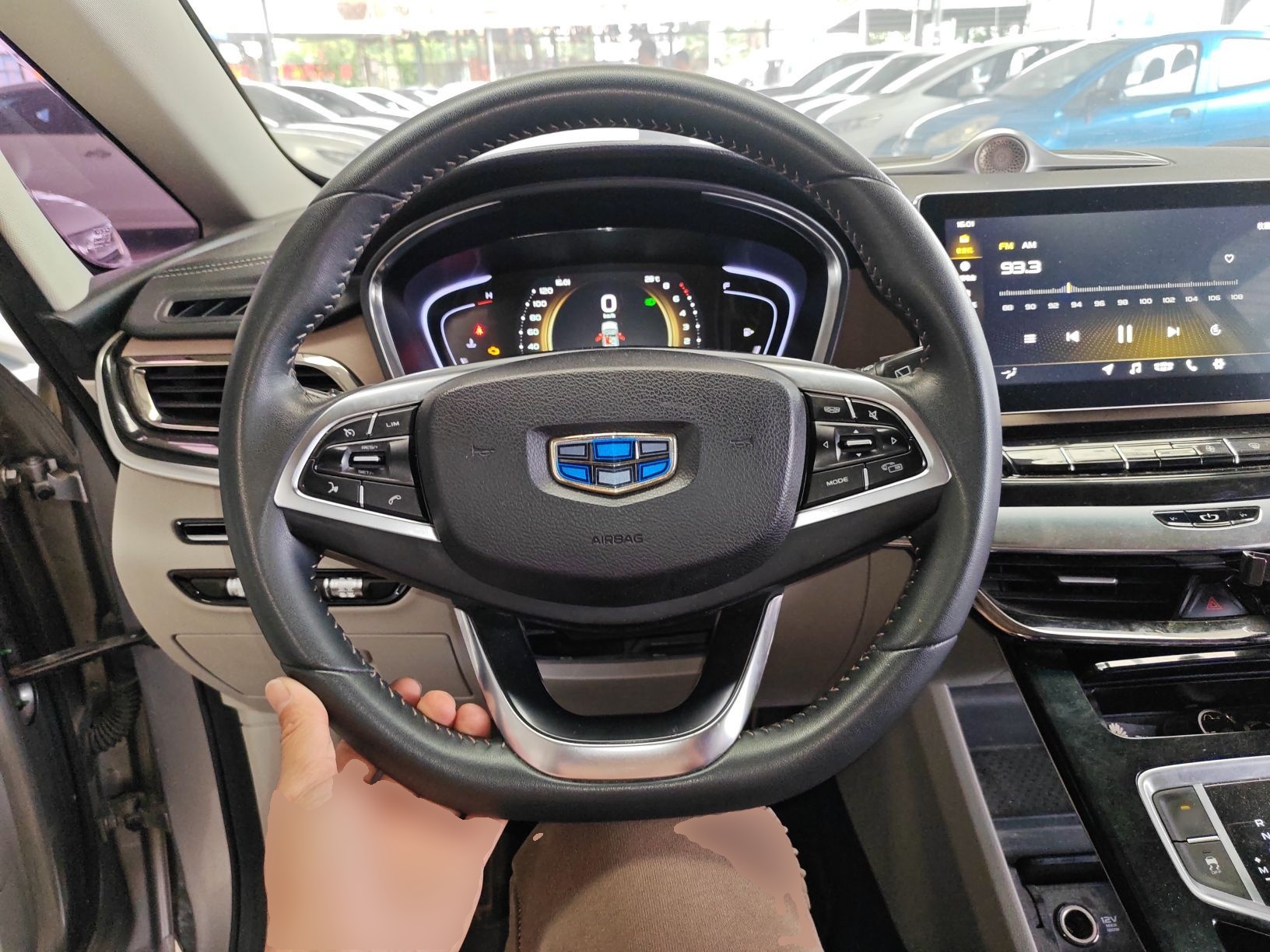 Geely Jiaji 2019 thumb 10