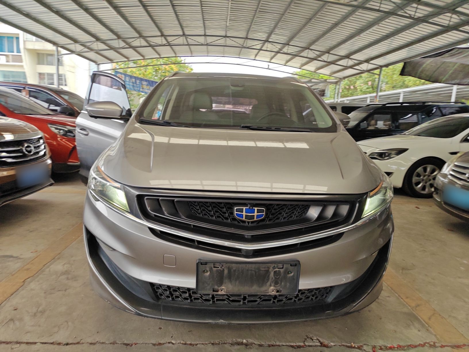 Geely Jiaji 2019 thumb 2