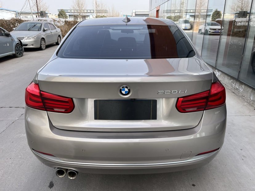 BMW 3 серии 2019 thumb 5