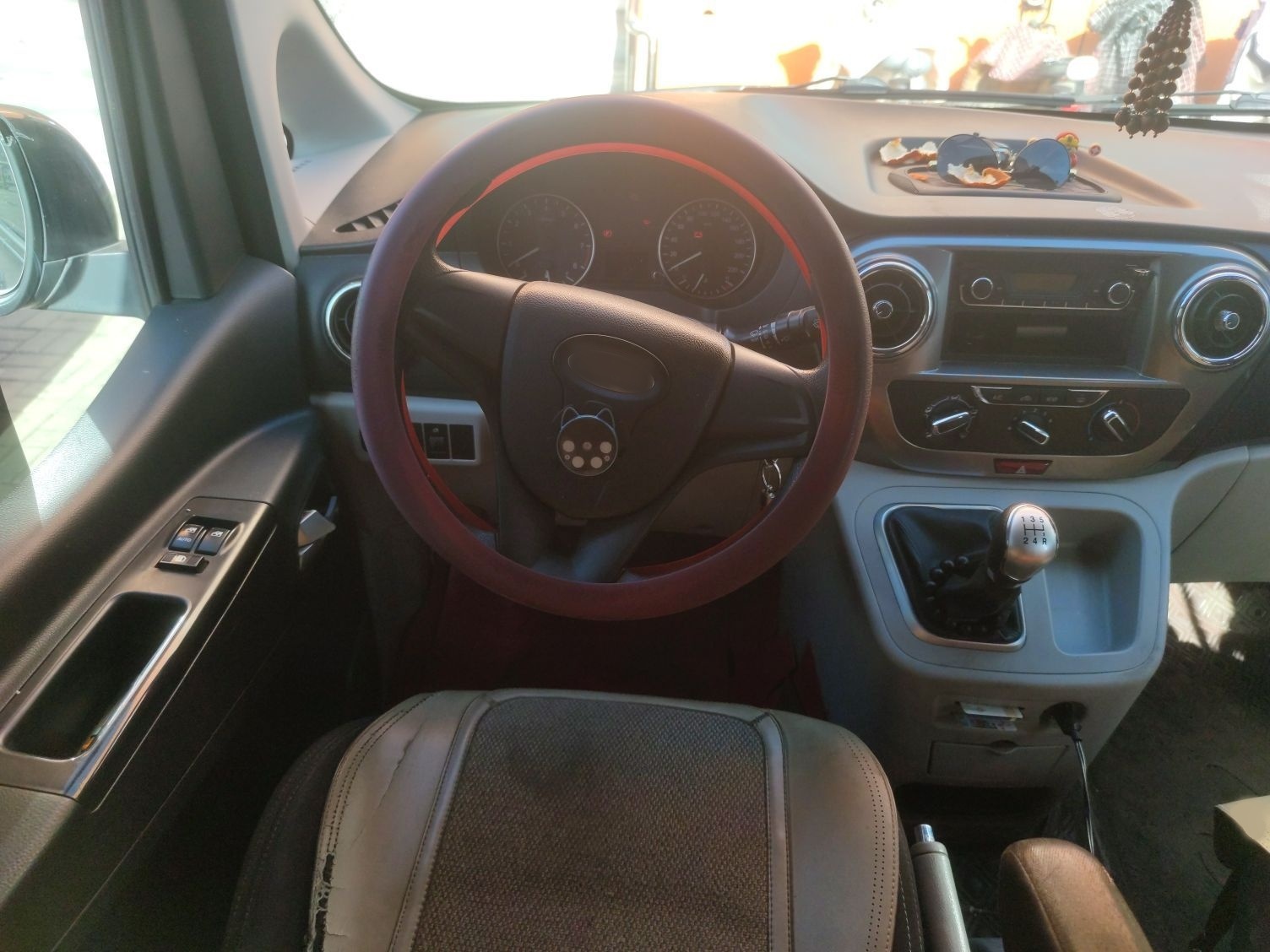 JAC Refine M3 2019 thumb 7