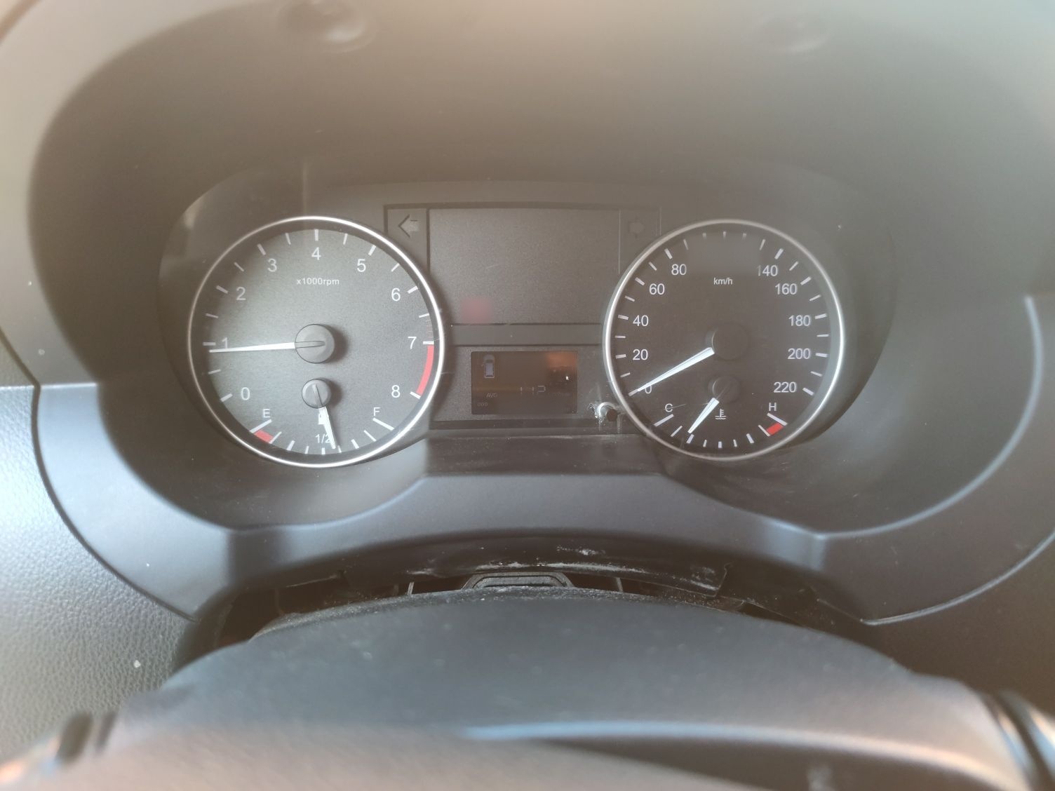 JAC Refine M3 2019 thumb 8